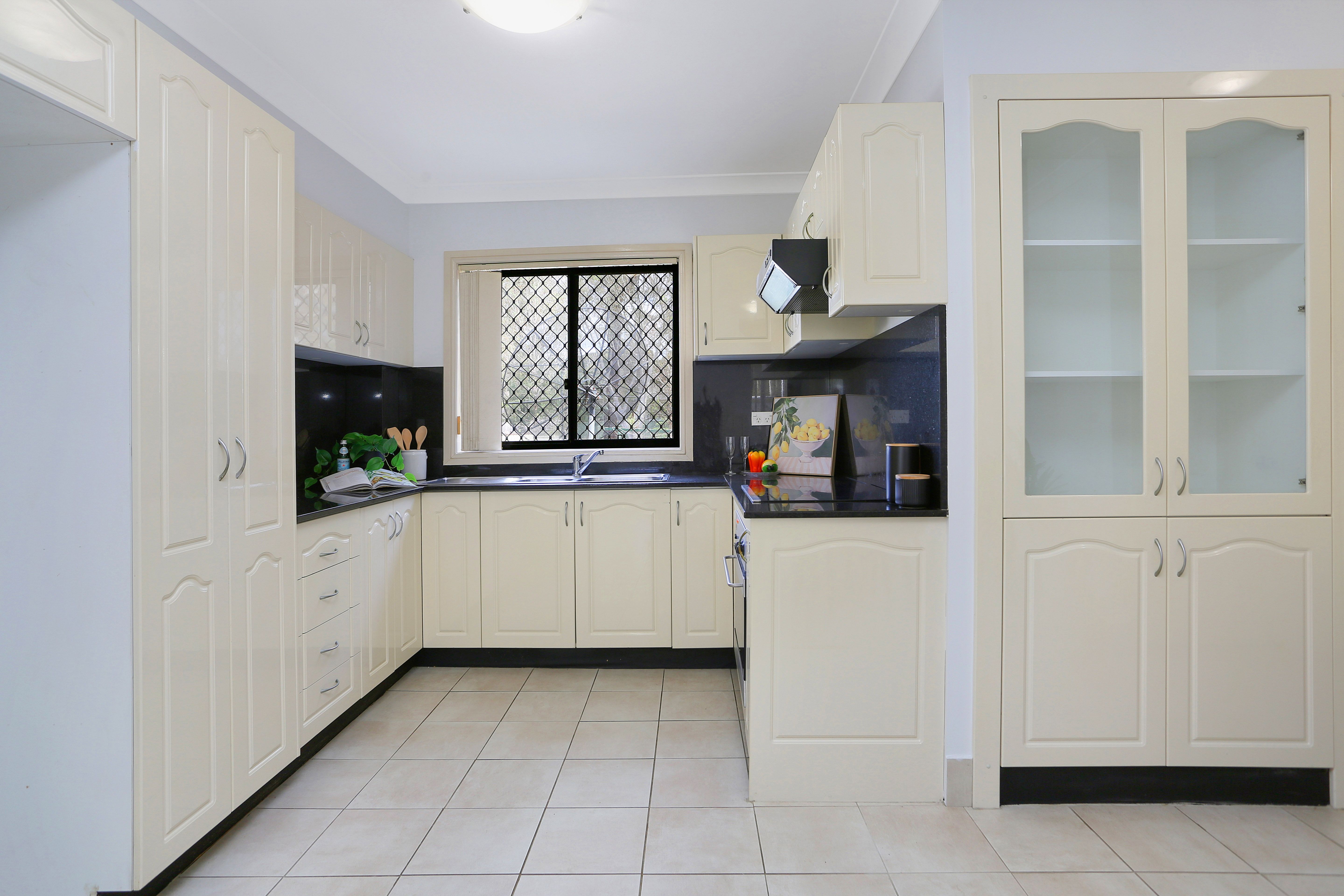33 Oramzi Road — photo 5 of 12
