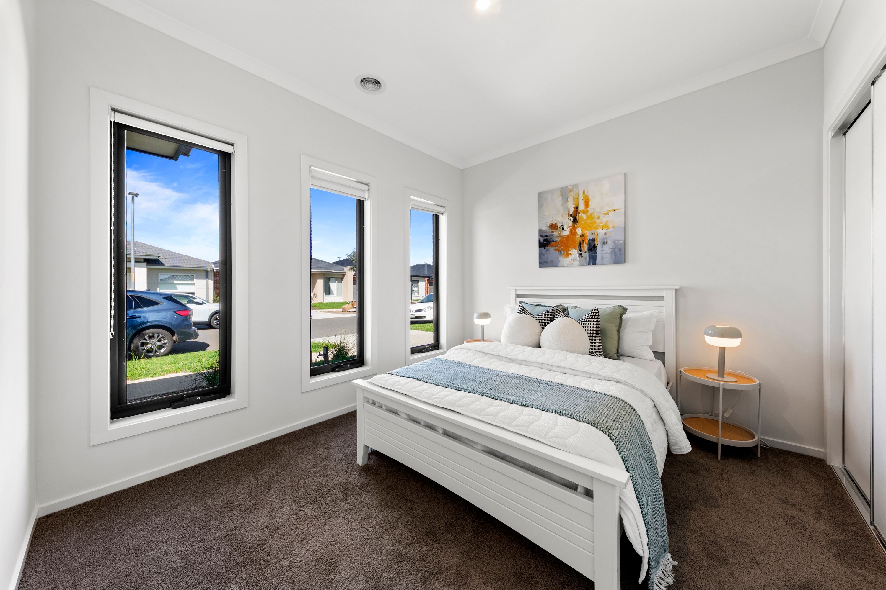 4 Handley Crescent — photo 13 of 24