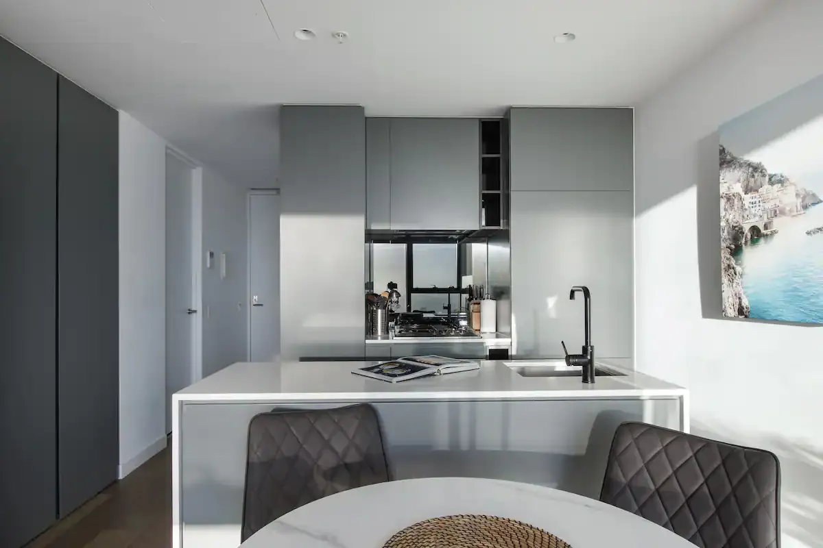 7106/462 Elizabeth Street, Melbourne, VIC 3004