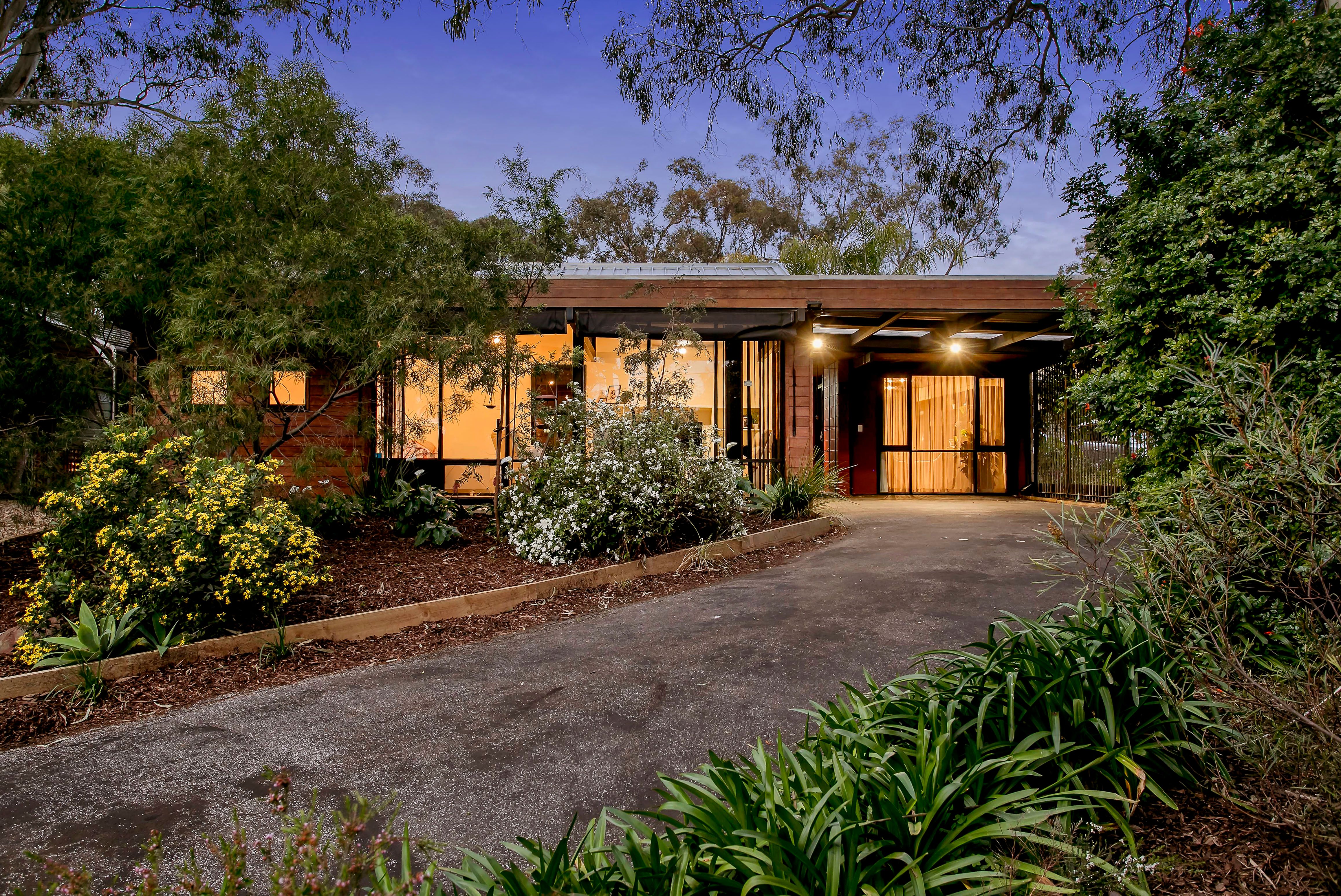 6 Yalanda Street, Eden Hills, SA 5050