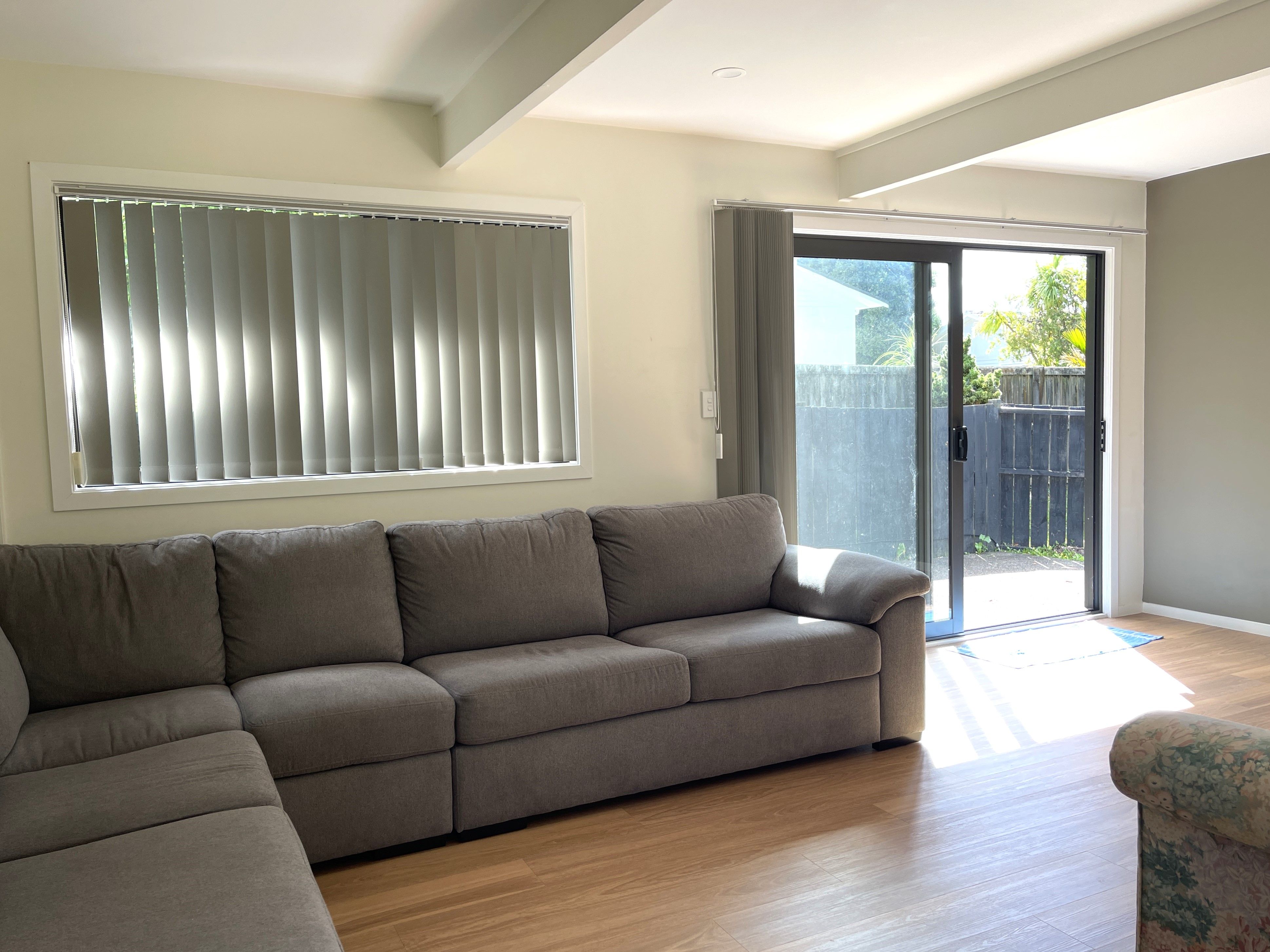 1/29 Camelot Place, Glenfield, North Shore City