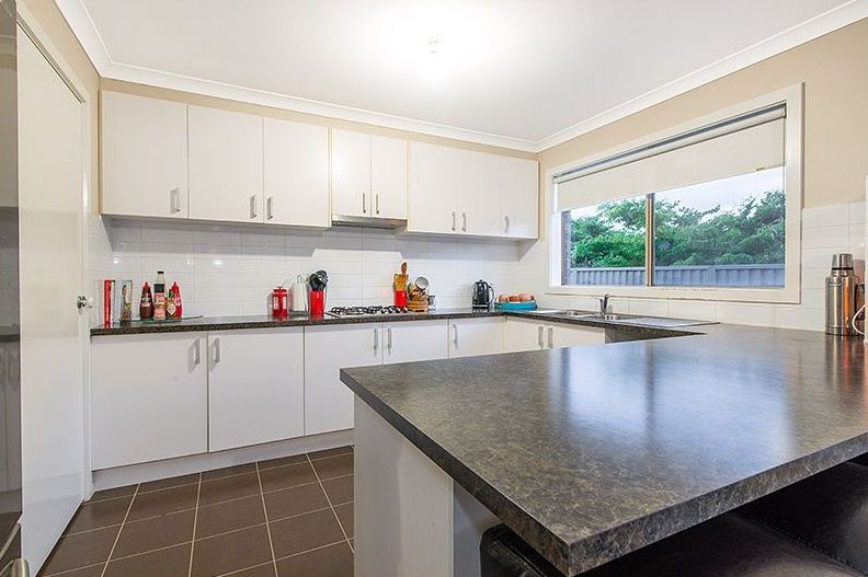 29 Stately Drive, Cranbourne East, VIC 3977