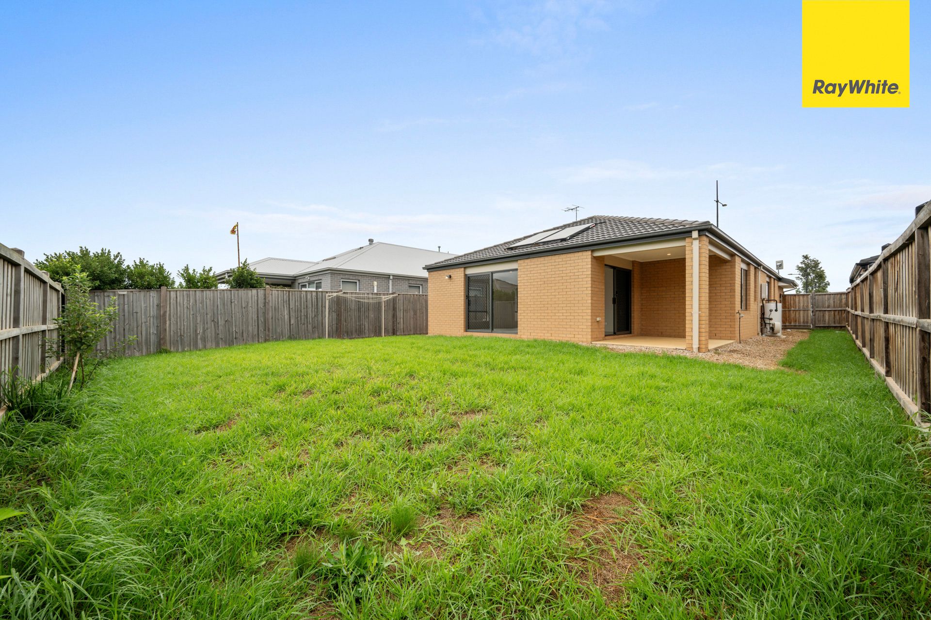 29 Lynwood Drive — photo 11 of 15