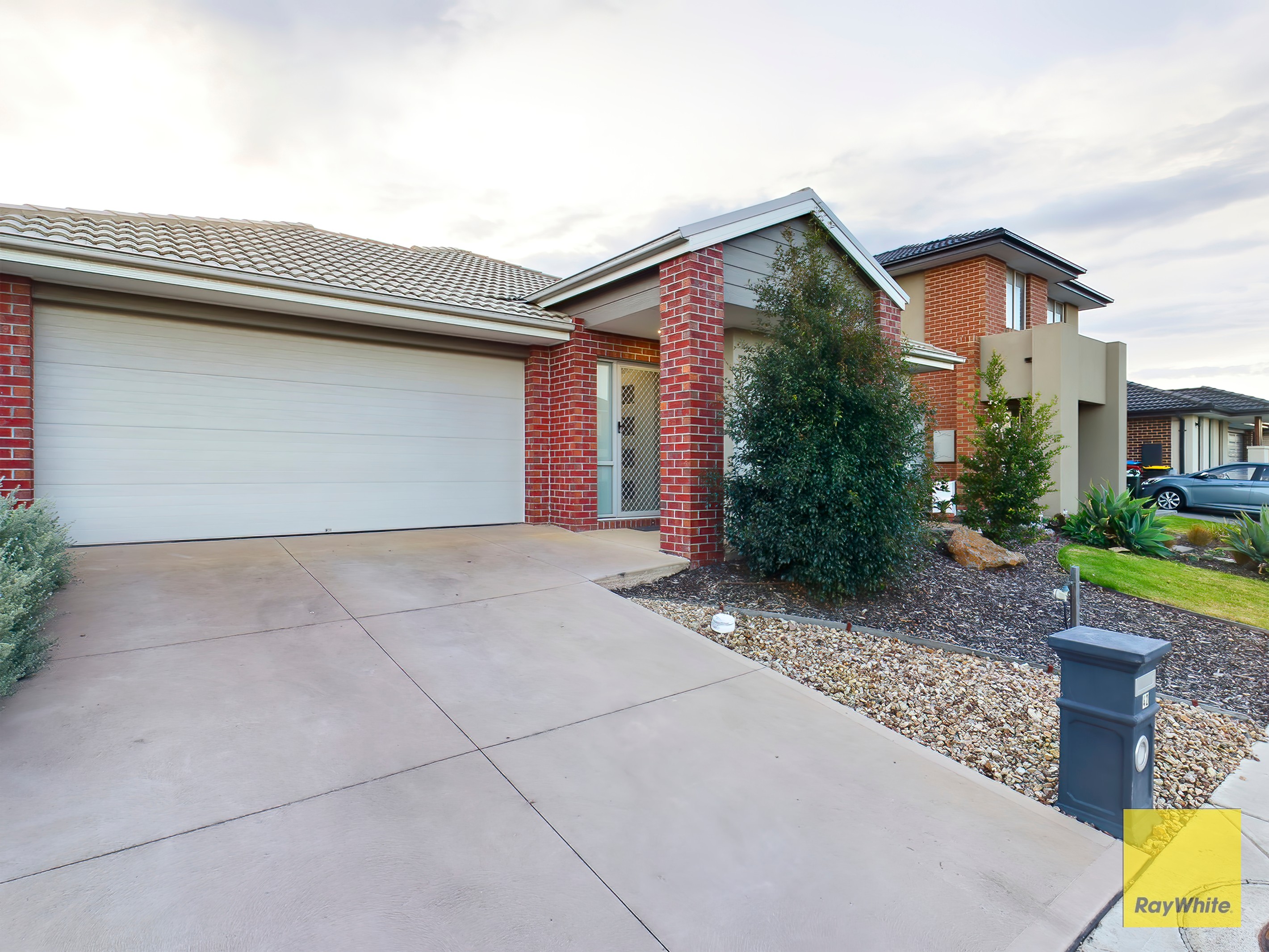 42 Kittyhawk Road, Point Cook, VIC 3030