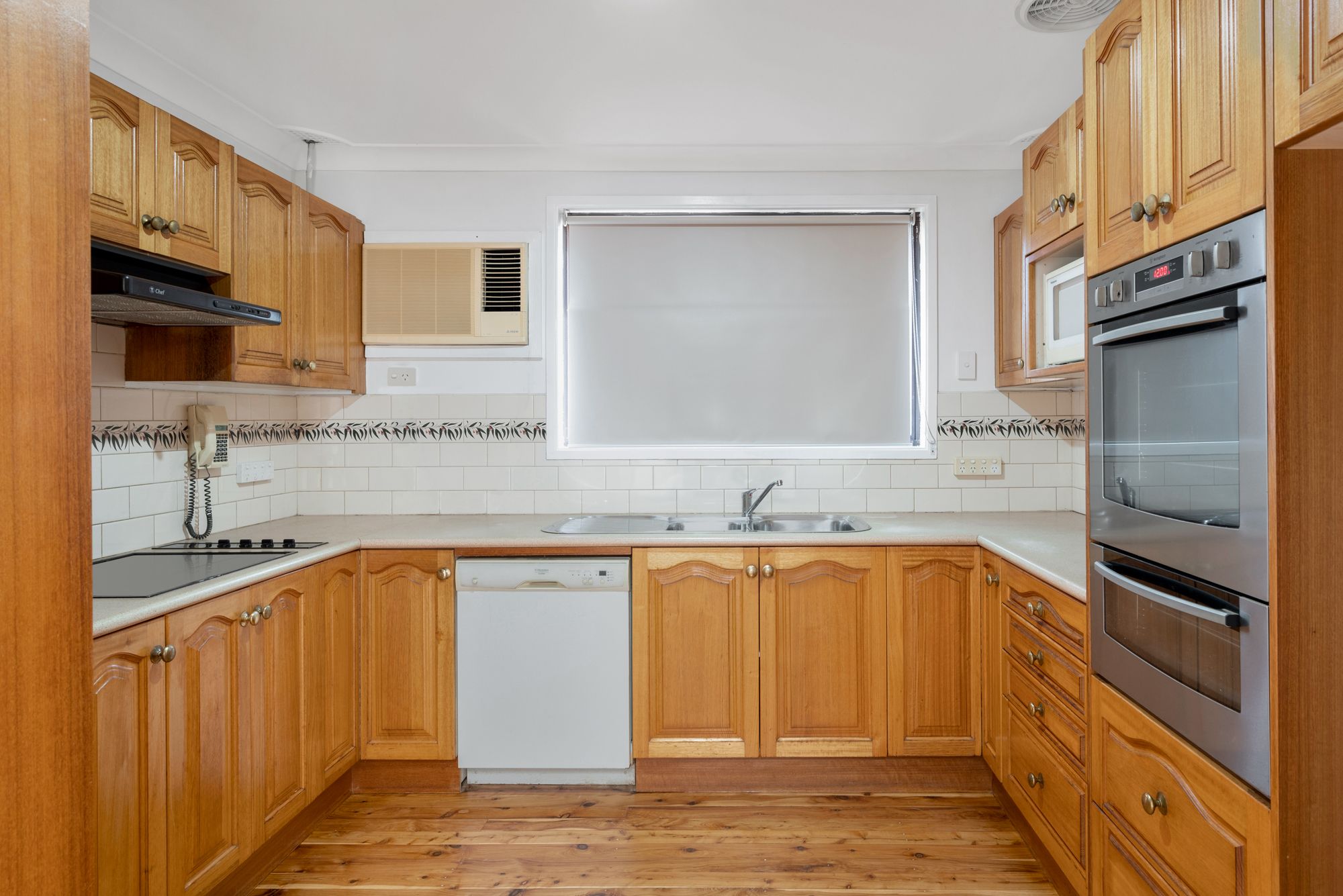 19 Pademelon Avenue, St Helens Park, NSW 2560