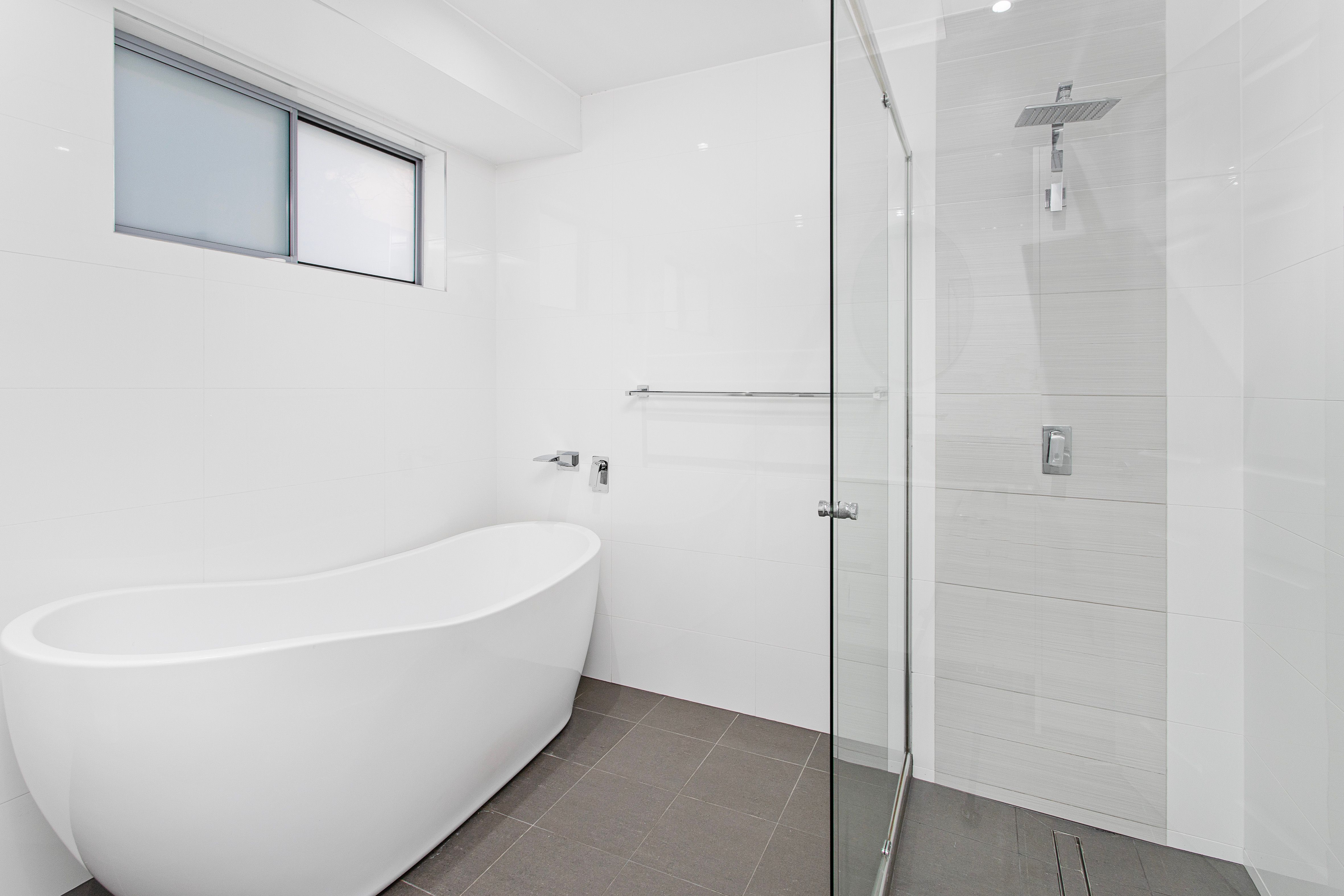 39 Barton Drive — photo 4 of 15