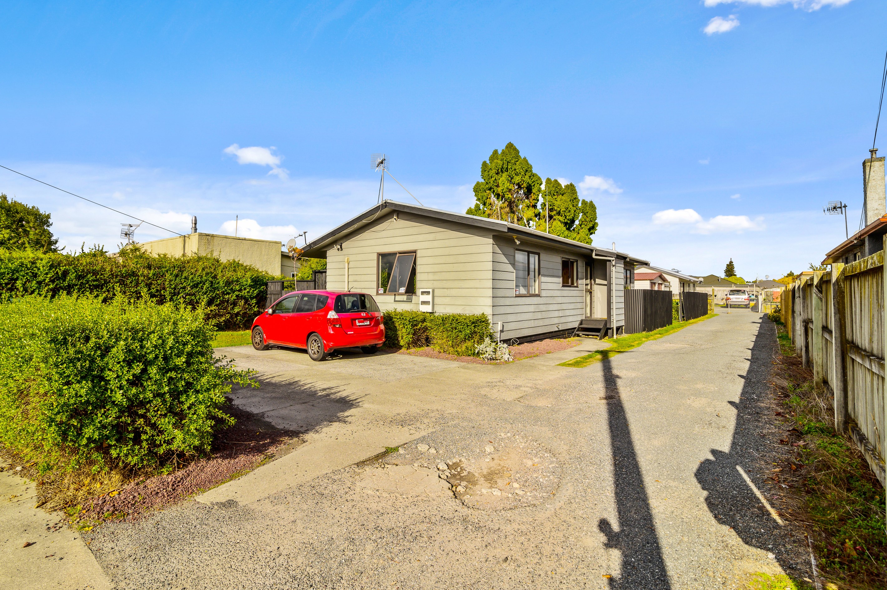 17A Kawaha Point Road, Fairy Springs, Rotorua District