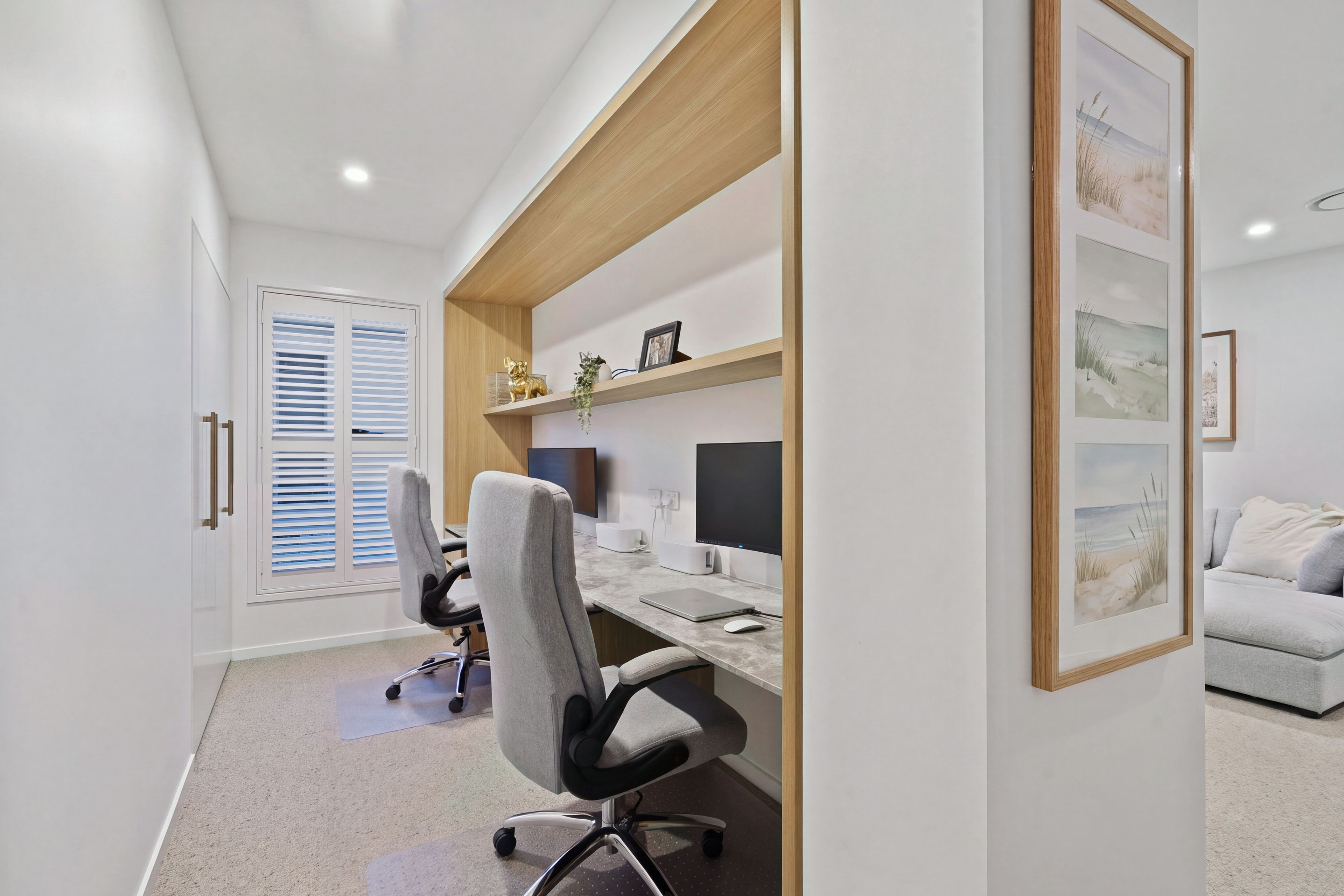 2/32 East Quay Drive — photo 22 of 30