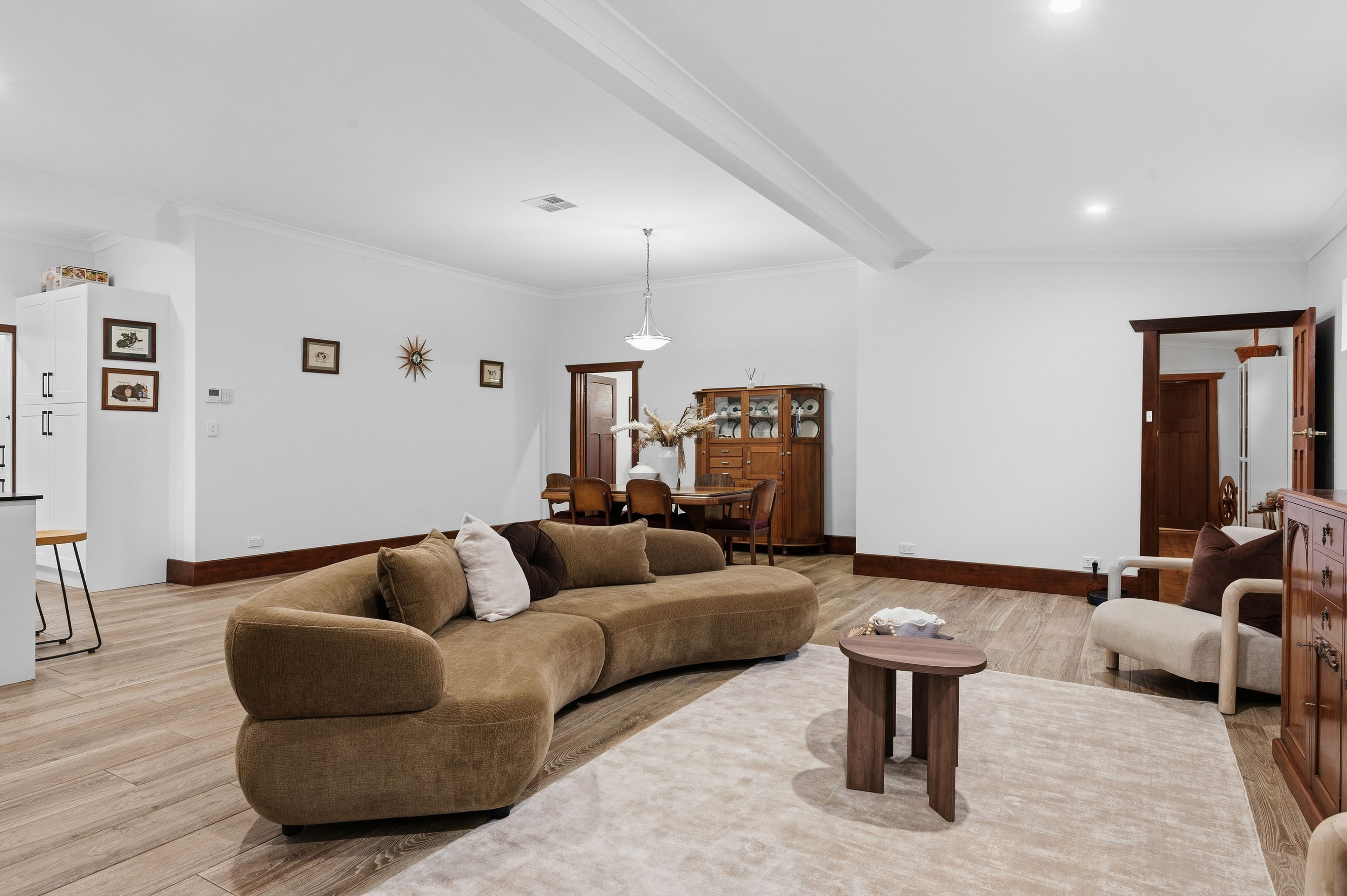 15 Roslyn Street — photo 14 of 30