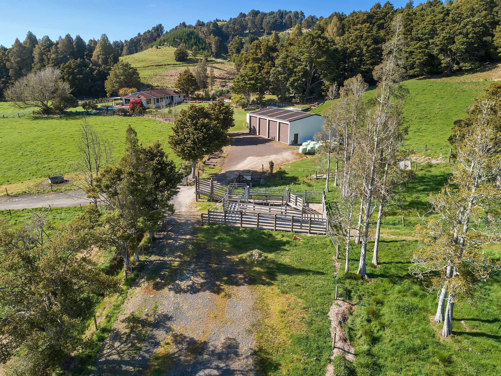 289 Hukerenui Road photo 0