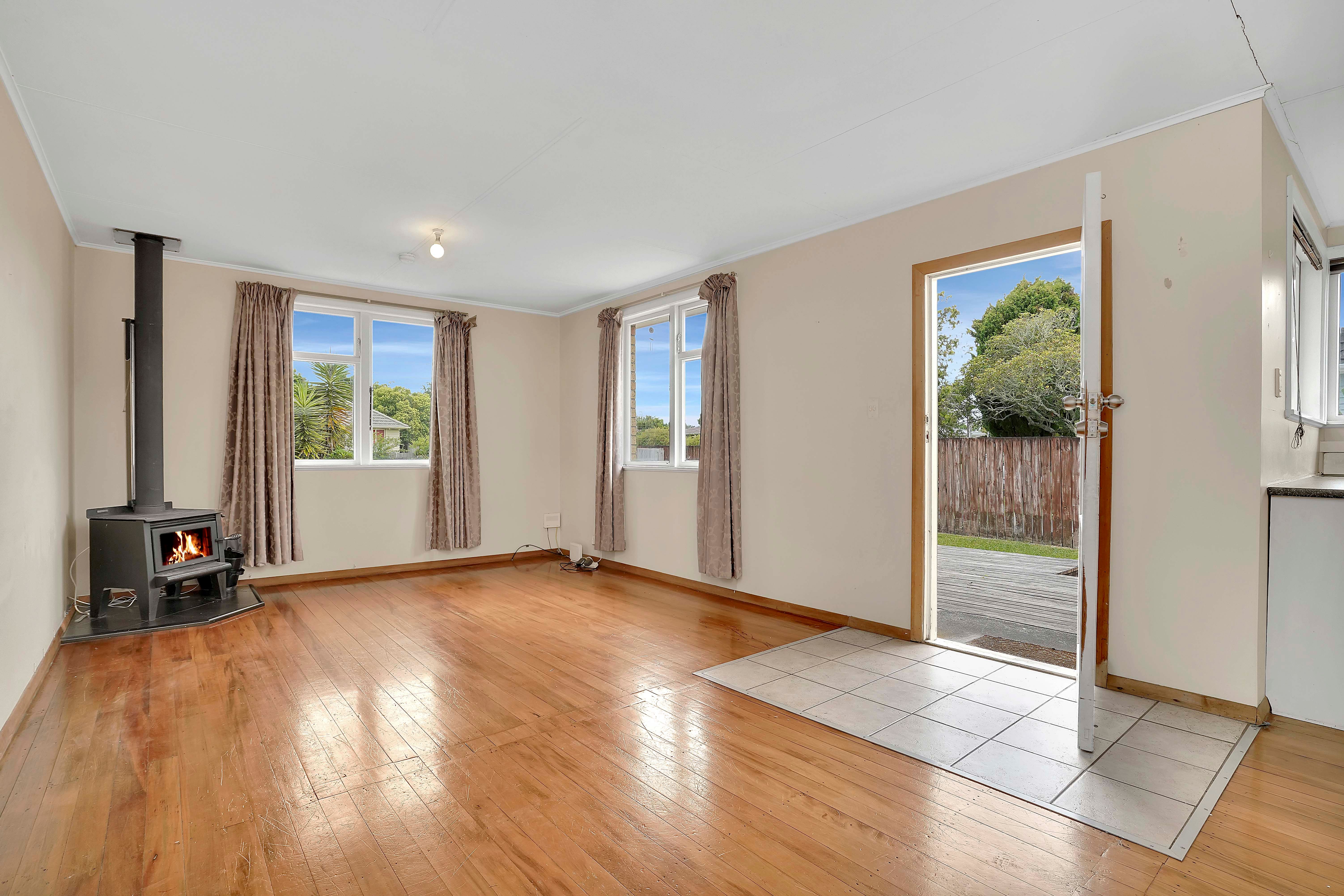14 Yeats Crescent, Fairfield, Hamilton City