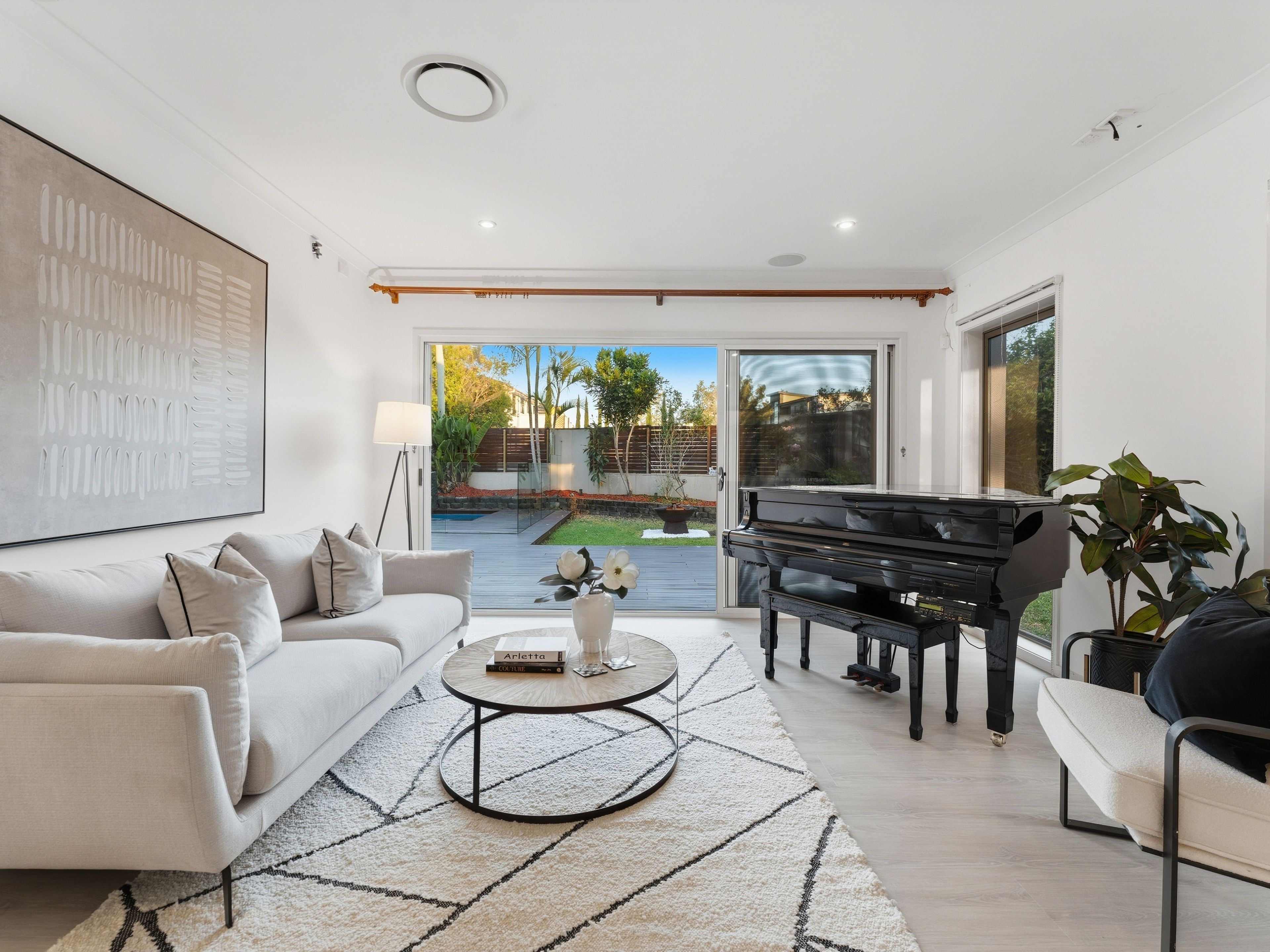 1 Henderson Street — photo 6 of 30