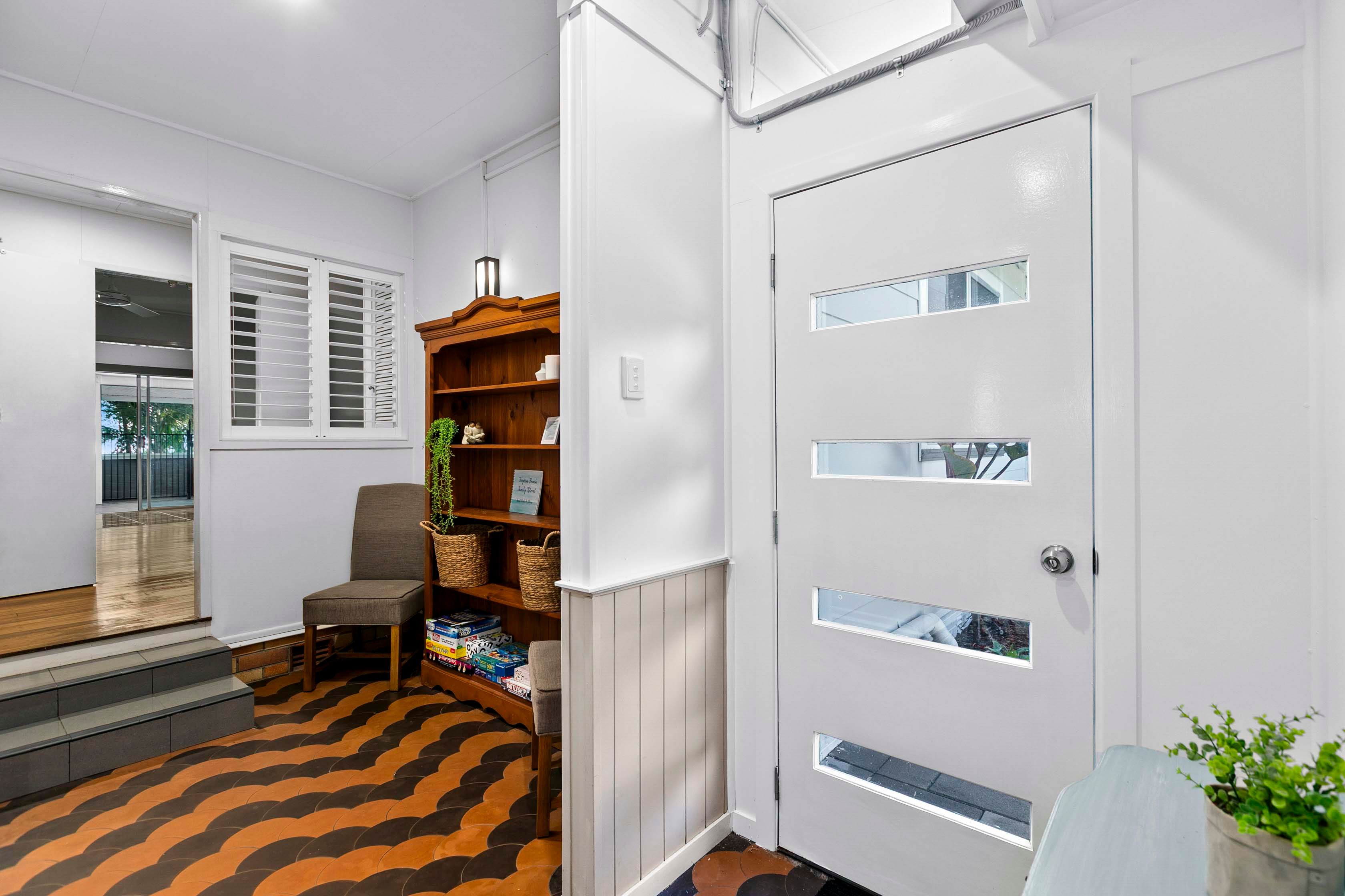 40 Kingfisher Parade, Toogoom, QLD 4655