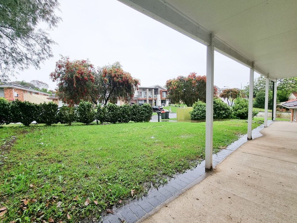 4 Siward Place, Rosemeadow, NSW 2560