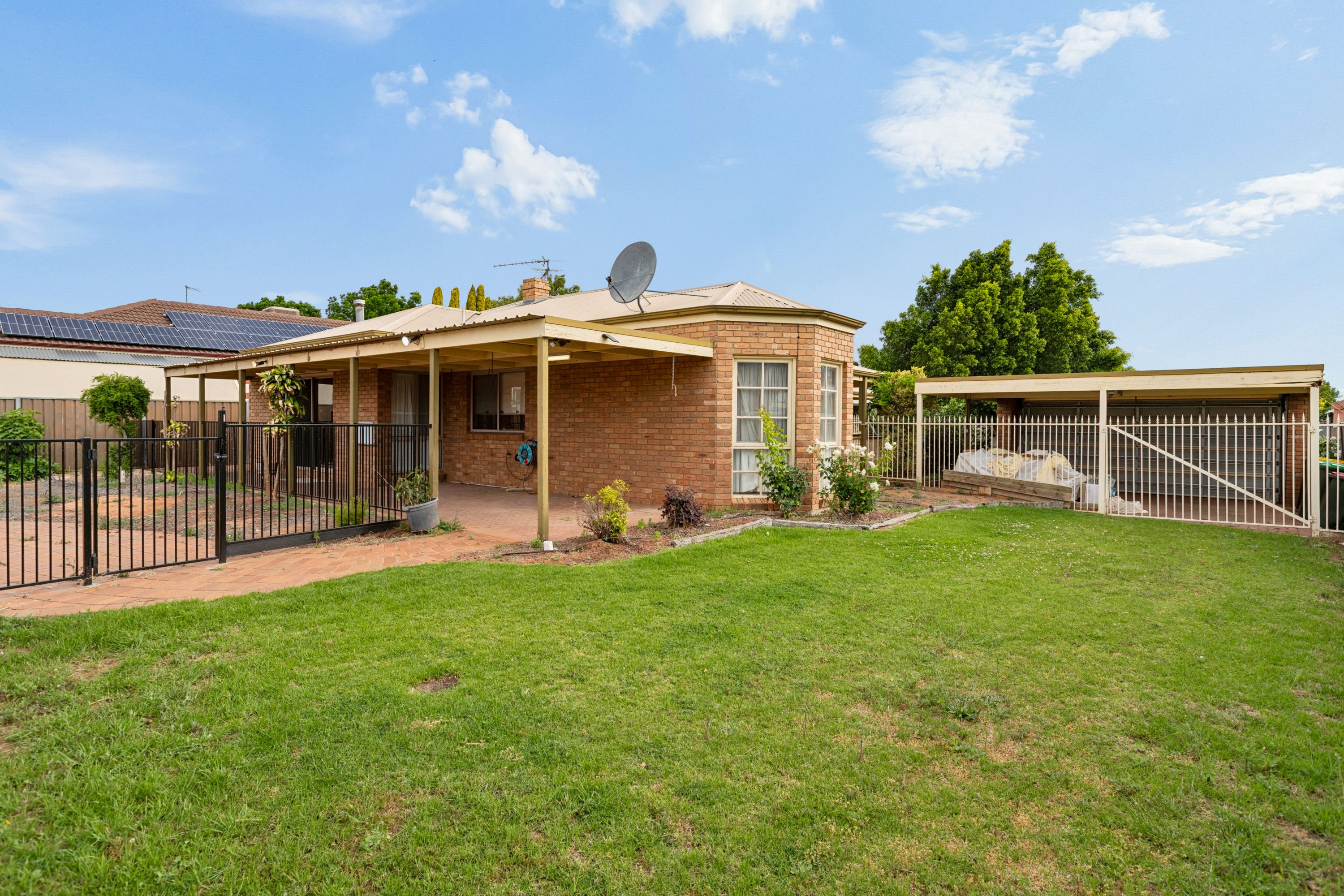 1 Karinya Drive — photo 17 of 18
