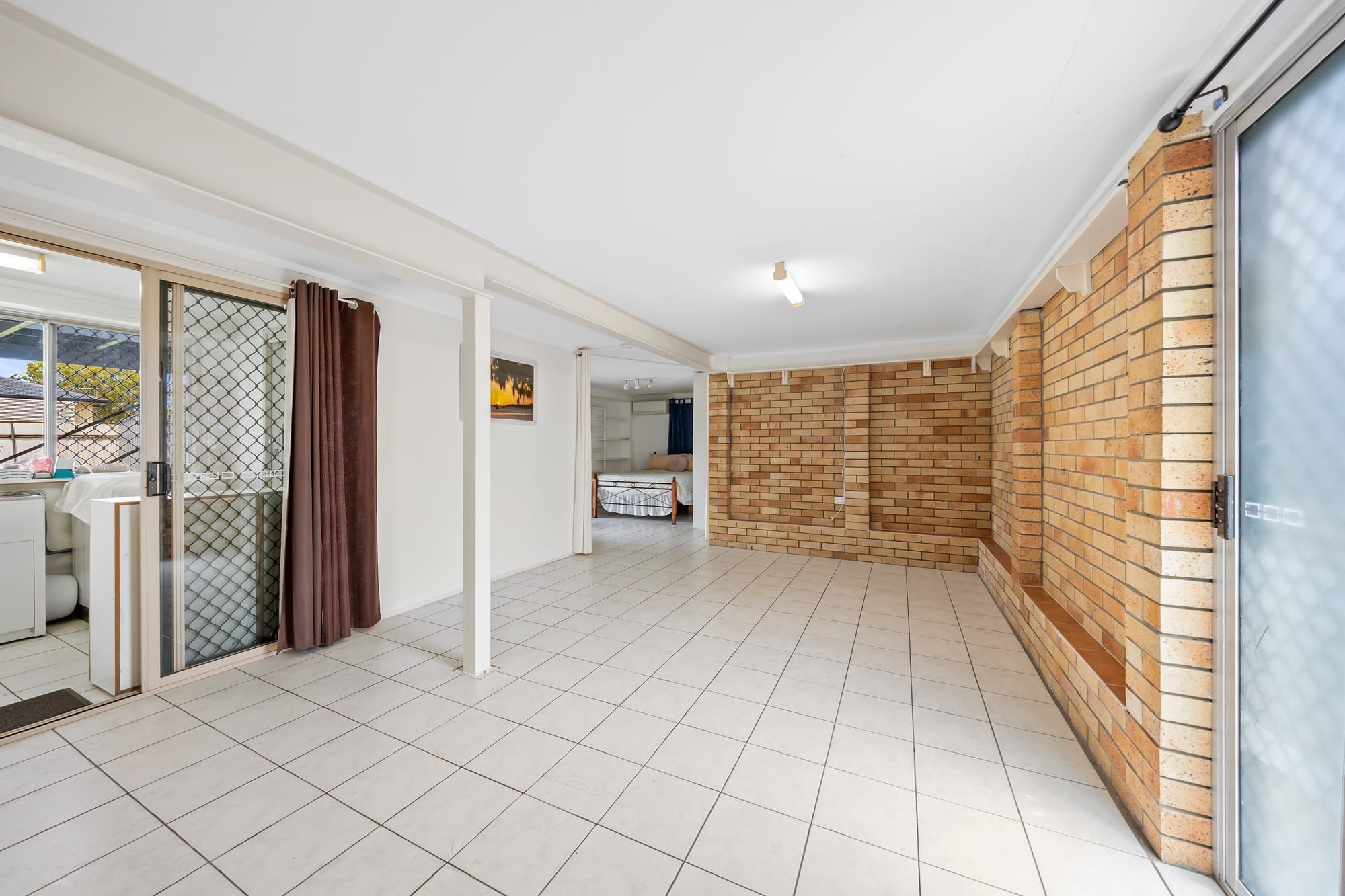 19 Glenealy Street — photo 11 of 12
