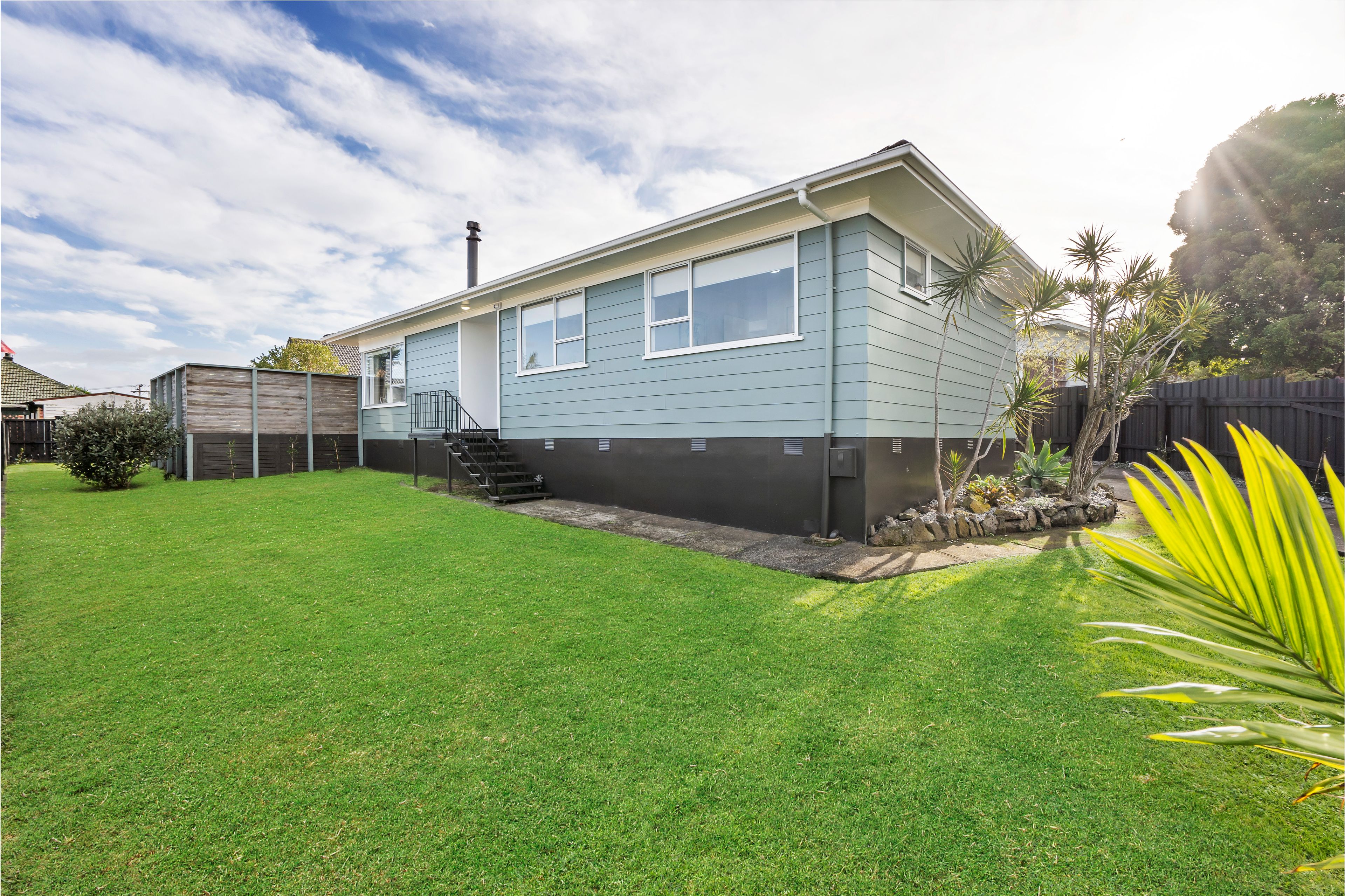 10 Azara Place, Papatoetoe, Manukau City