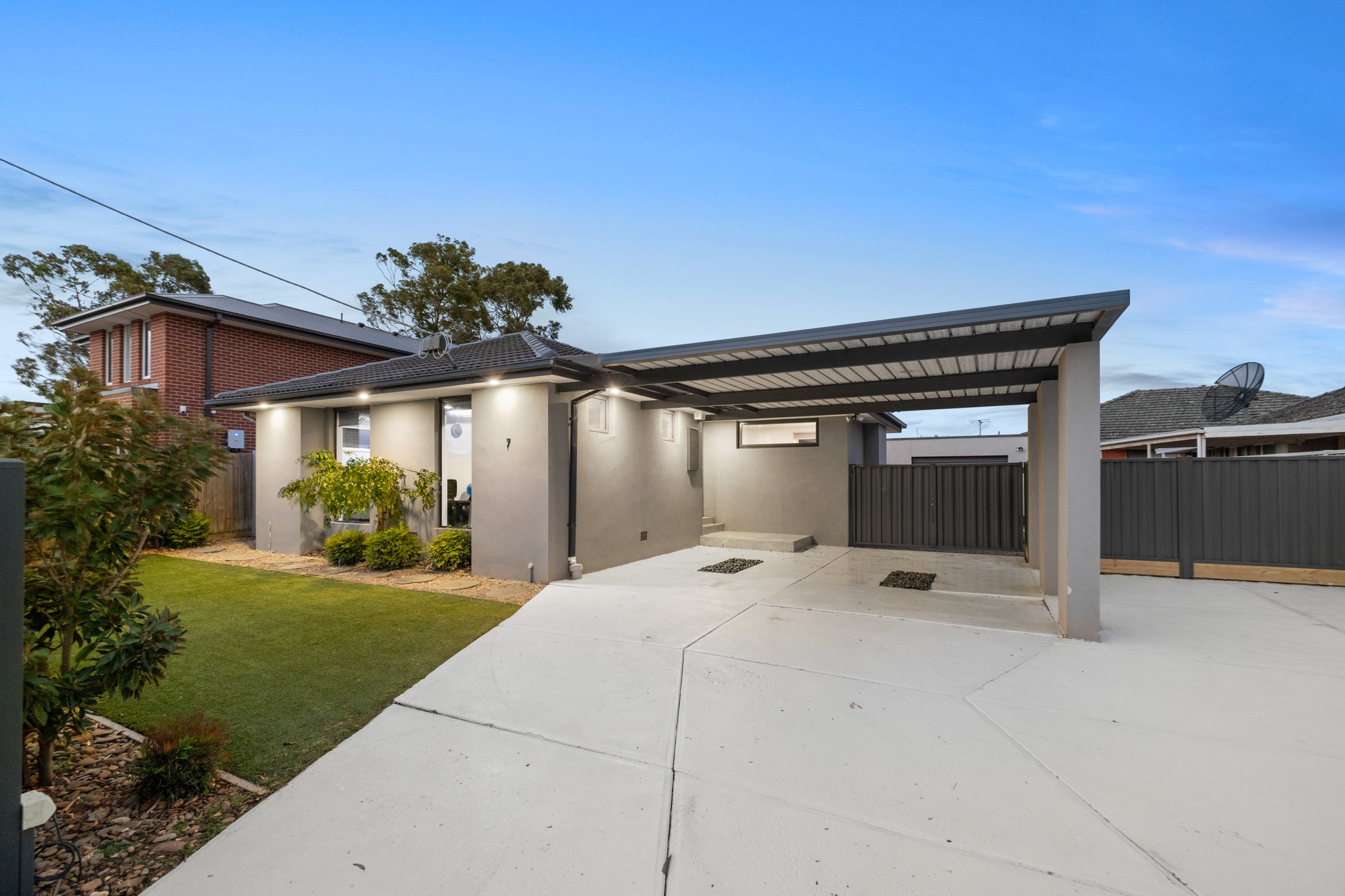 7 Raven Grove, Werribee, VIC 3030