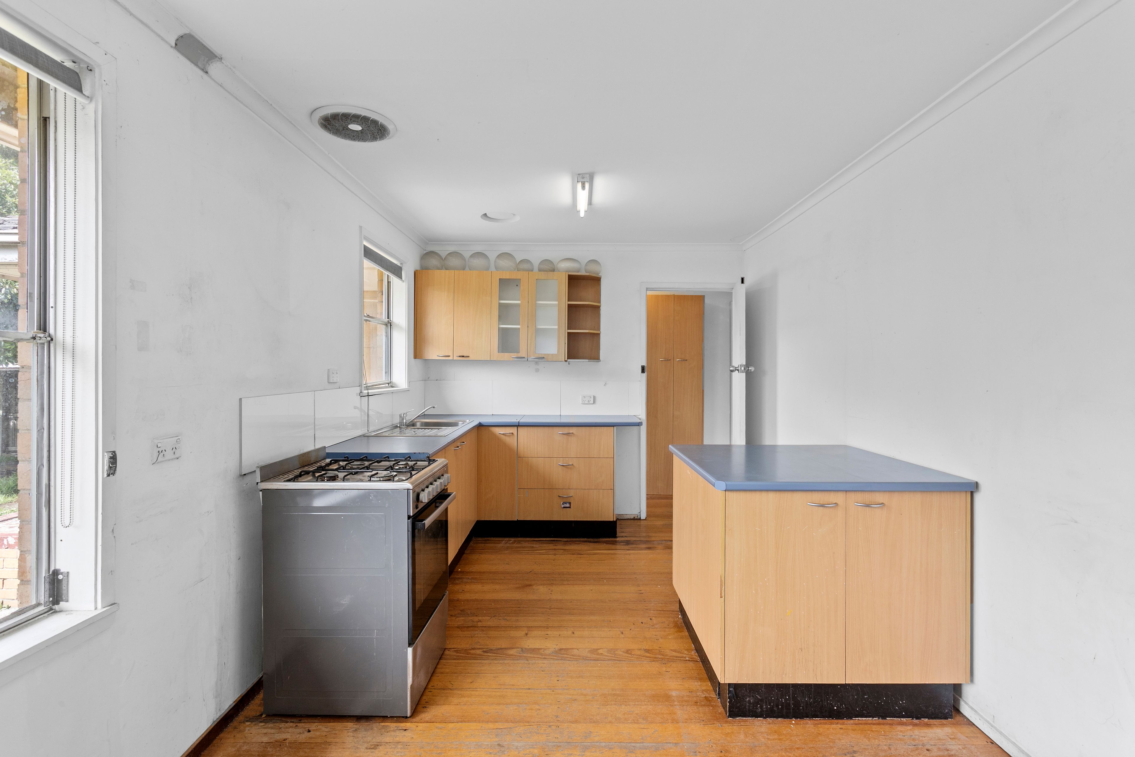 19 Excelsior Drive — photo 3 of 17
