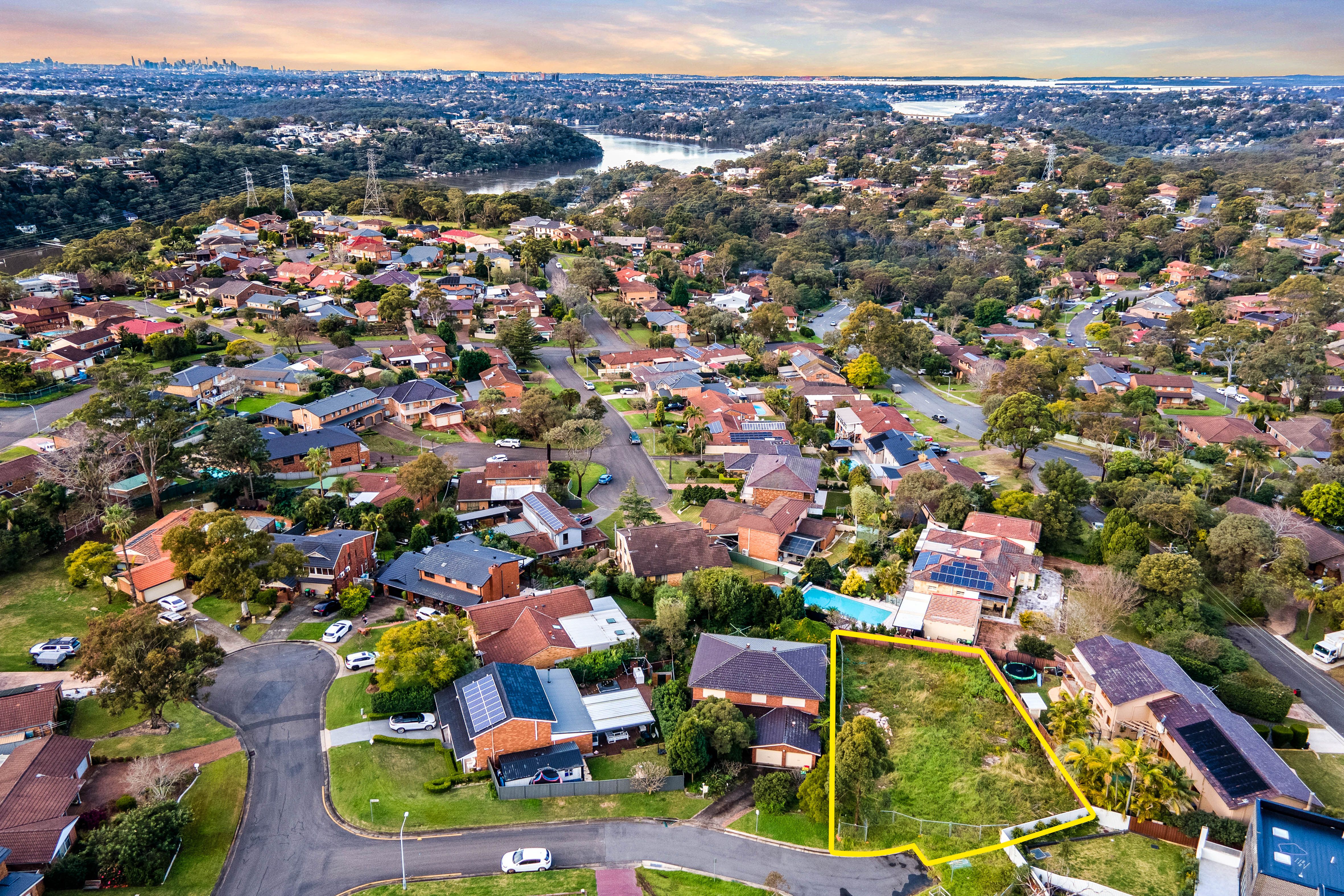6 Ryan Place, Illawong, NSW 2234