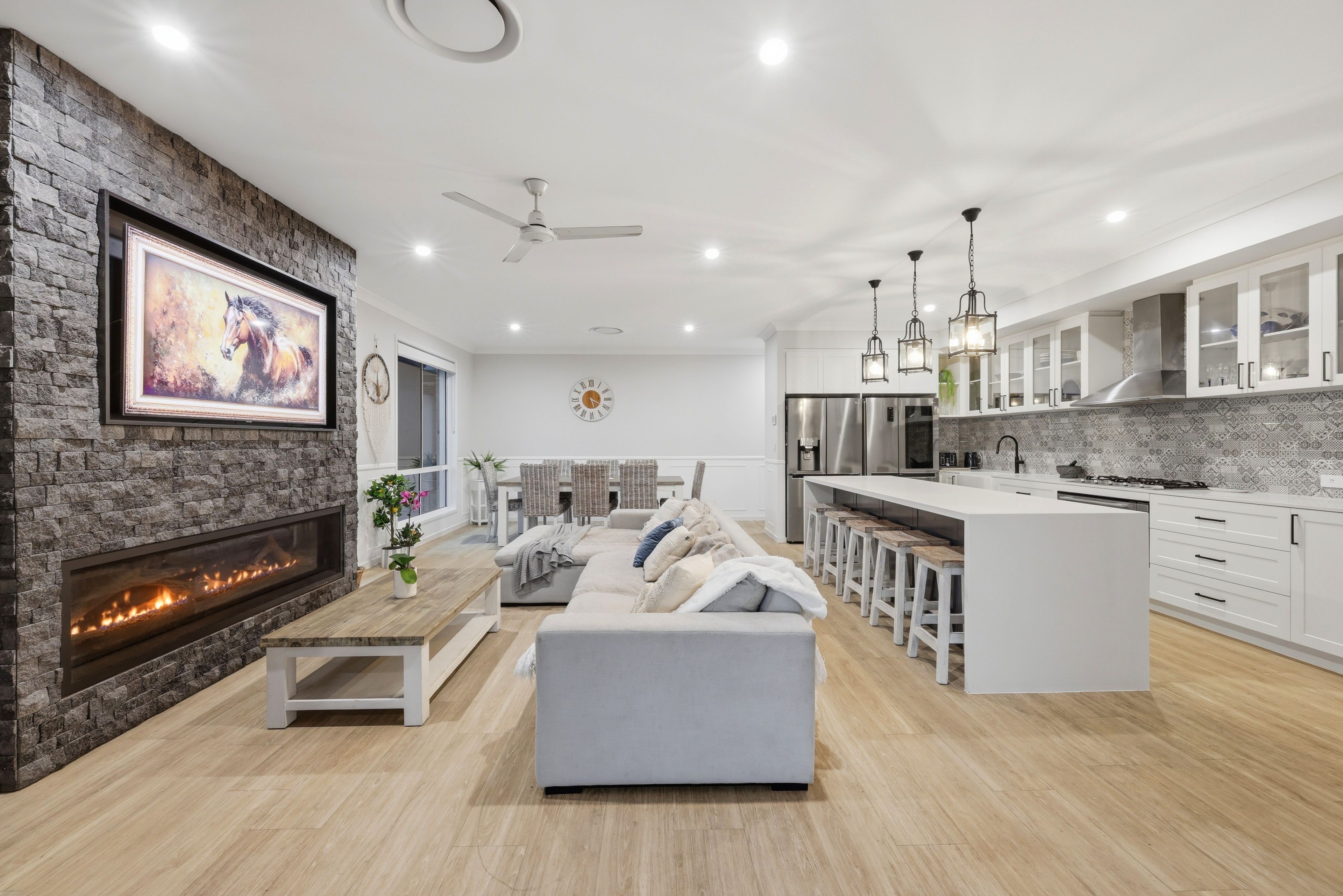 109 Harbour Boulevard — photo 4 of 30