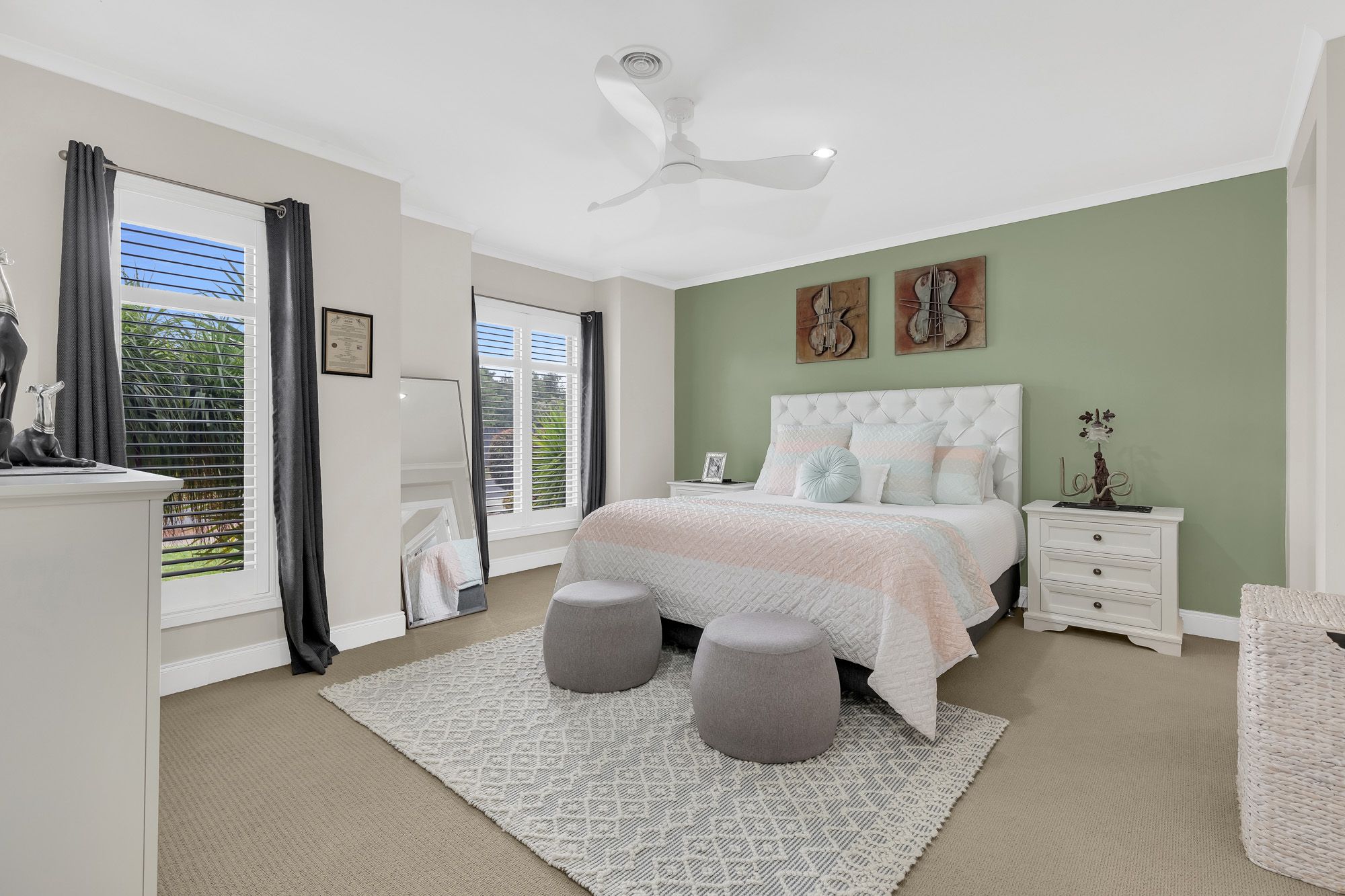 5 Peppermint Crescent, Manor Lakes, VIC 3024