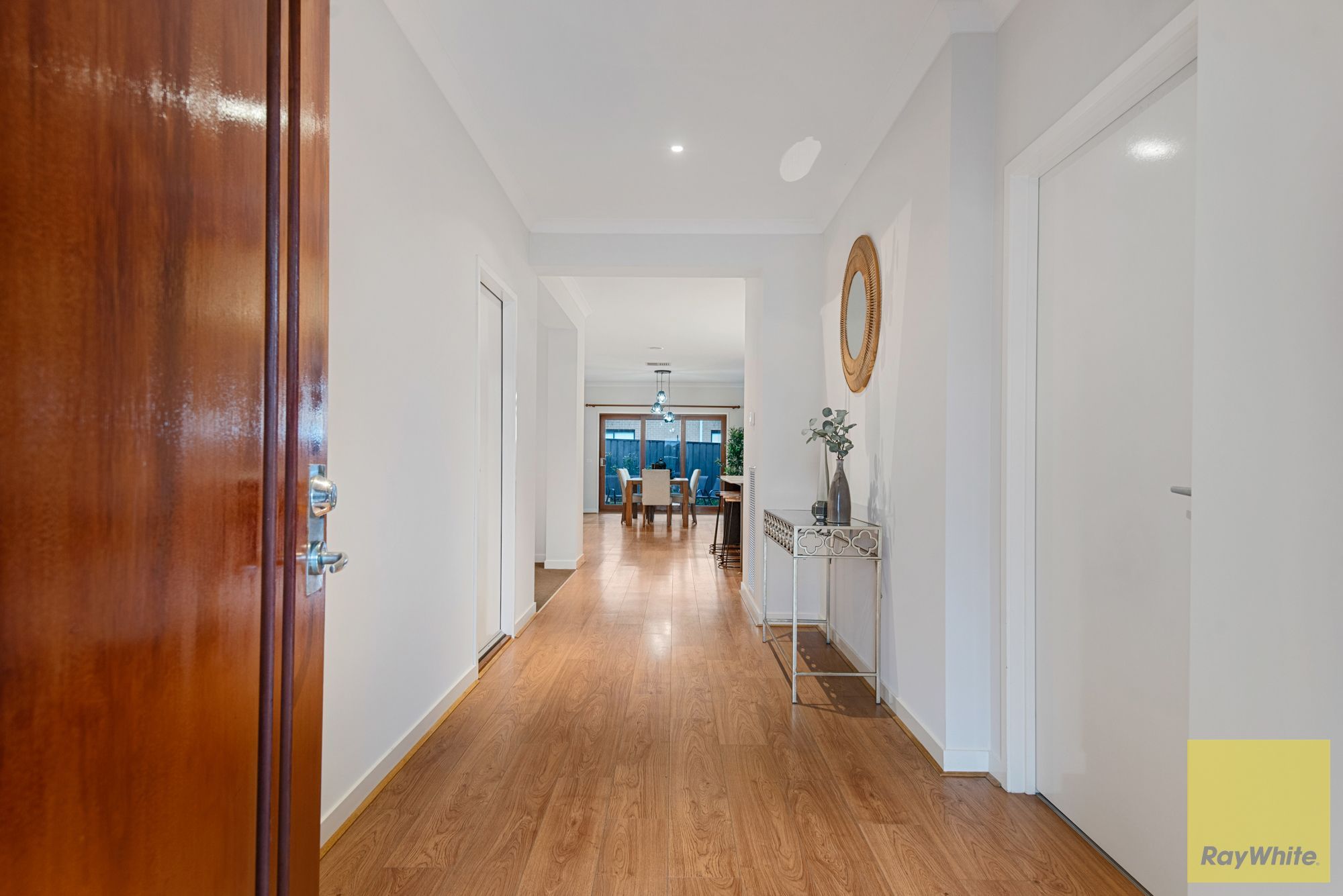16 Larnook Crescent, Truganina, VIC 3029