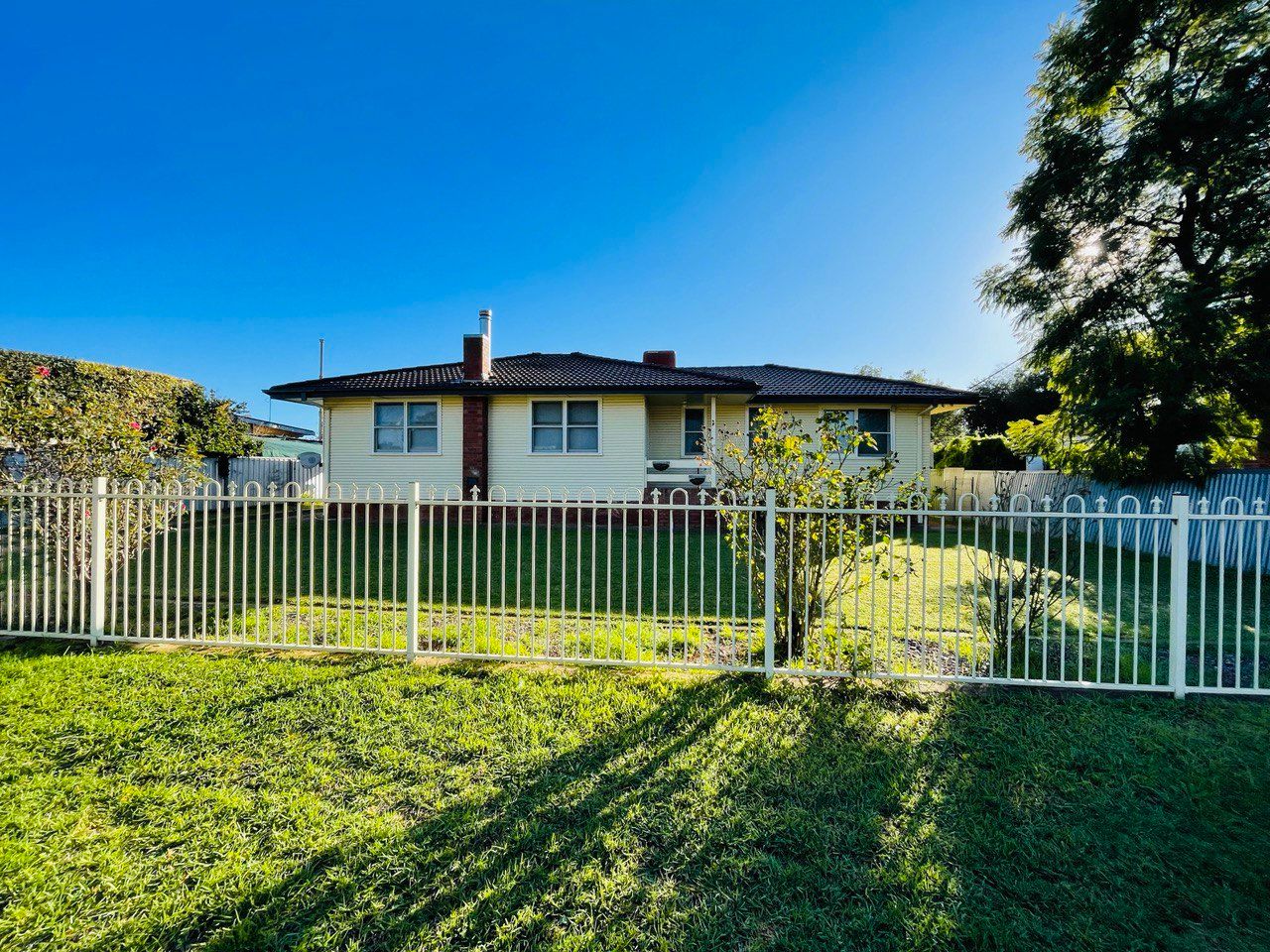 25 Oxley Street, Condobolin, NSW 2877
