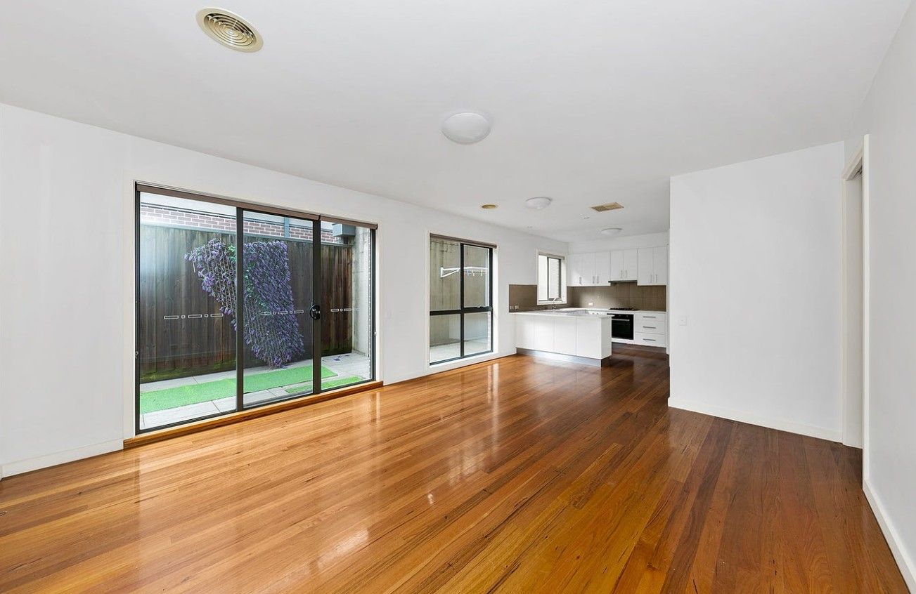 7/139-141 Blackburn Road — photo from Ray White Judd White Group - Glen Waverley