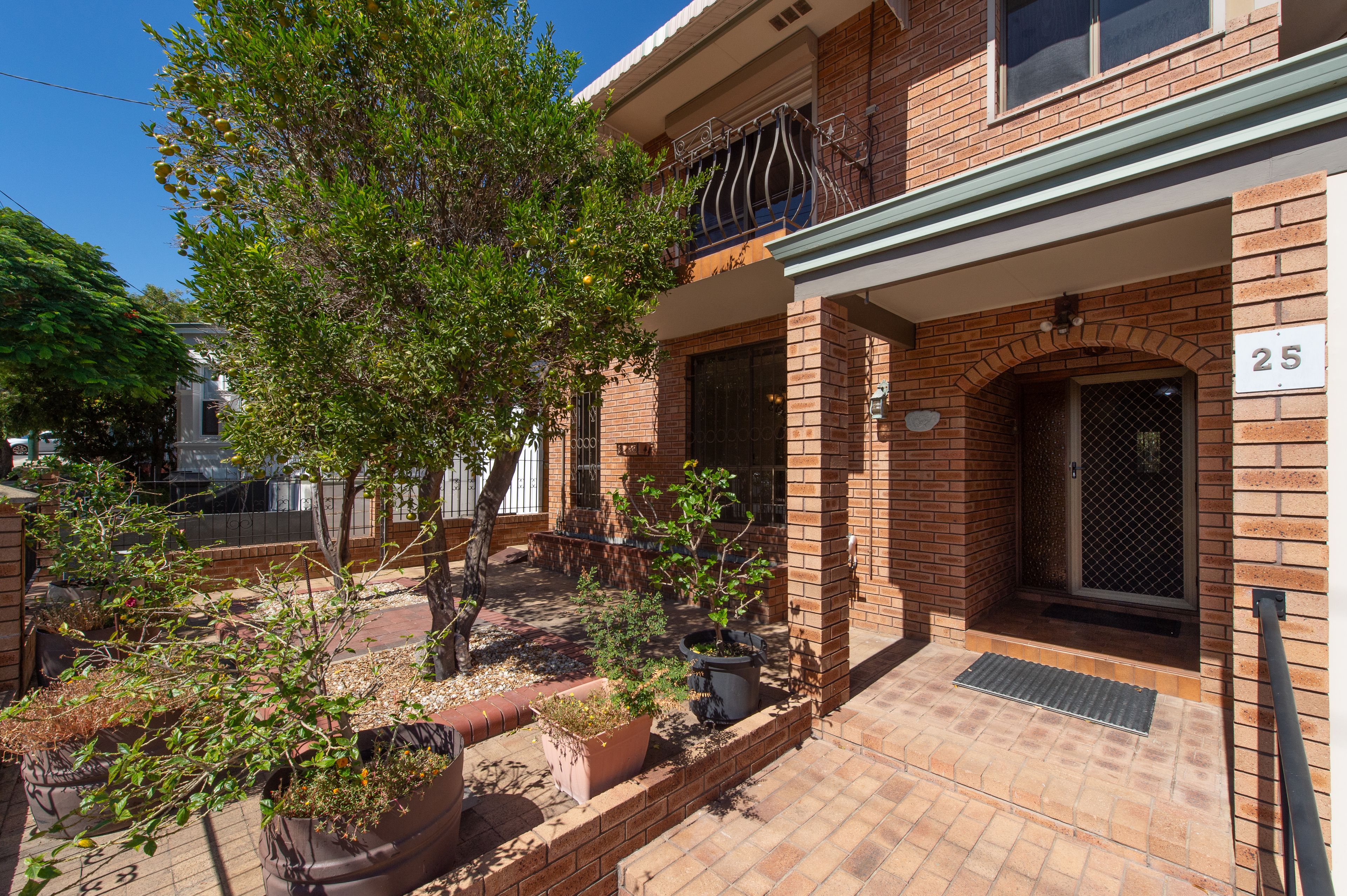 25 Stevens Street, Fremantle, WA 6160