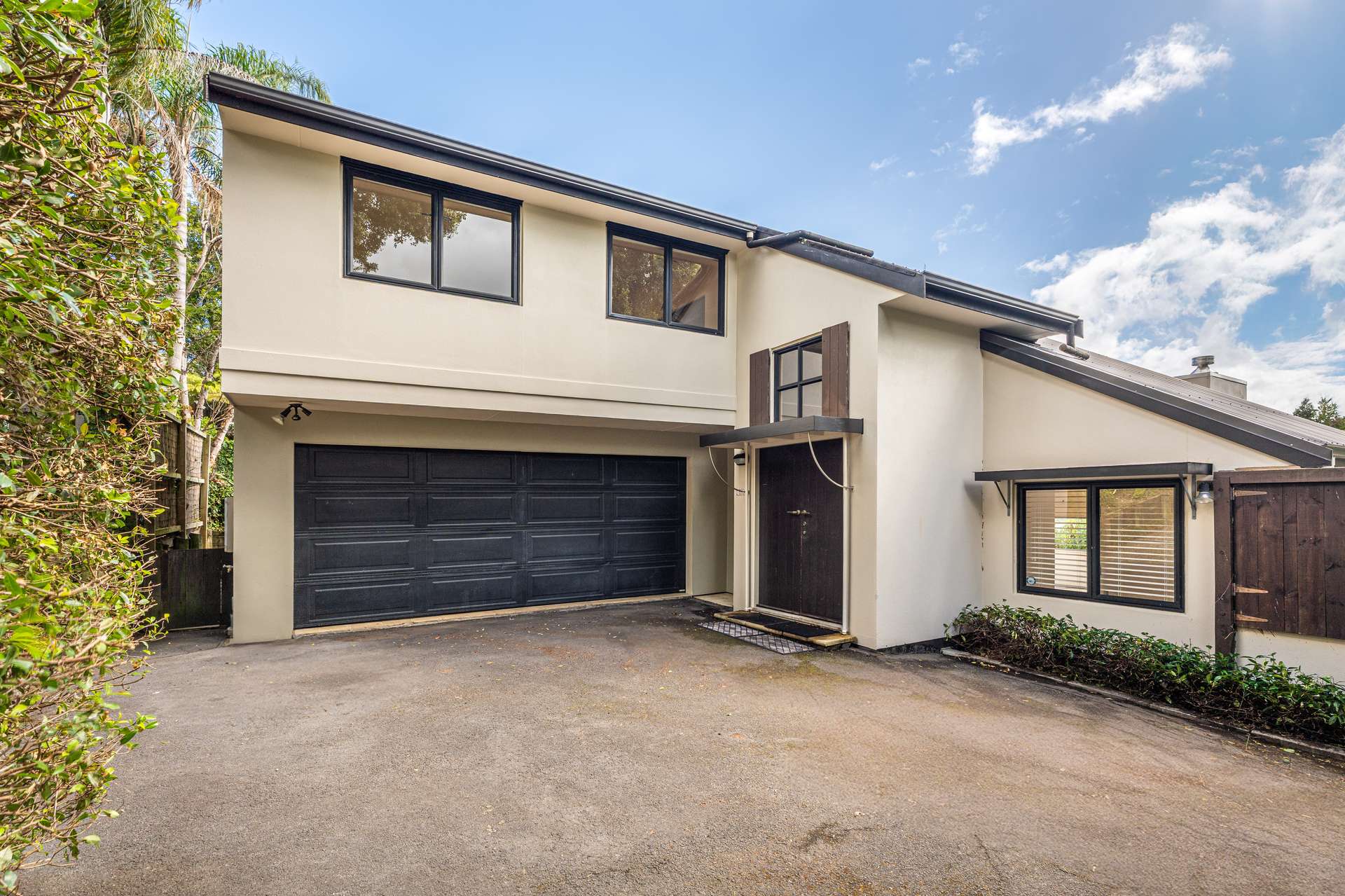 16b Abbotts Way photo 21
