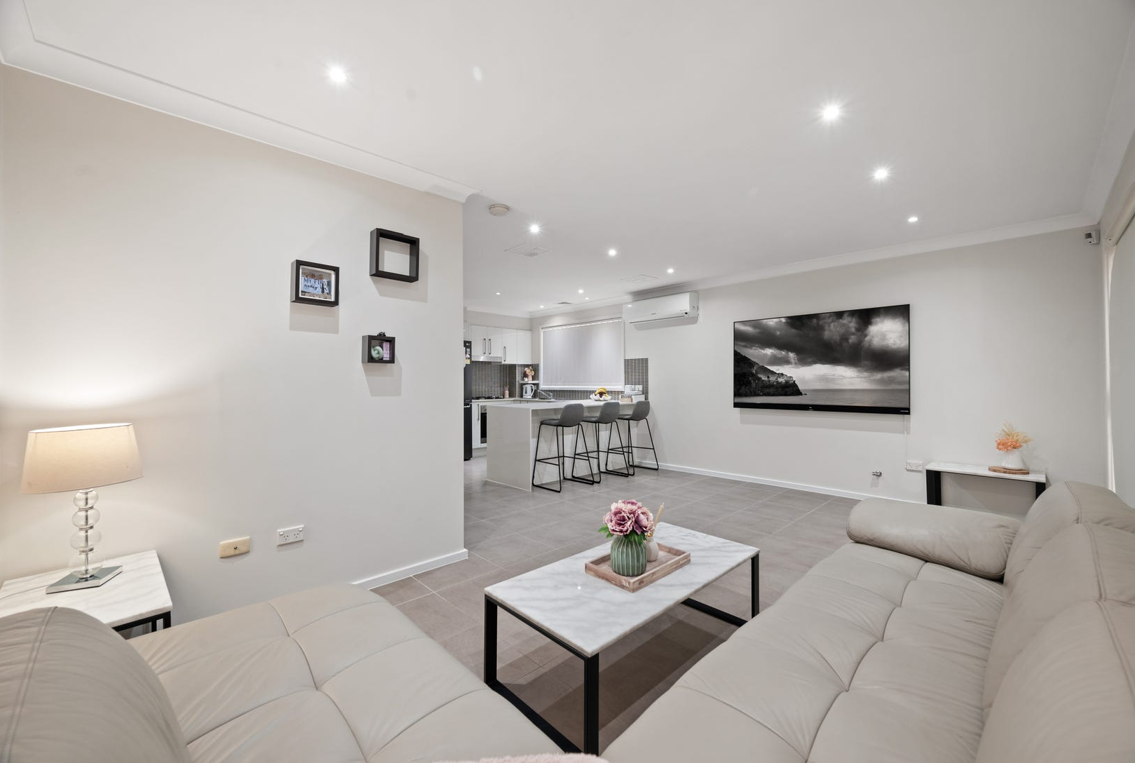 13 Swanston Street — photo 7 of 12