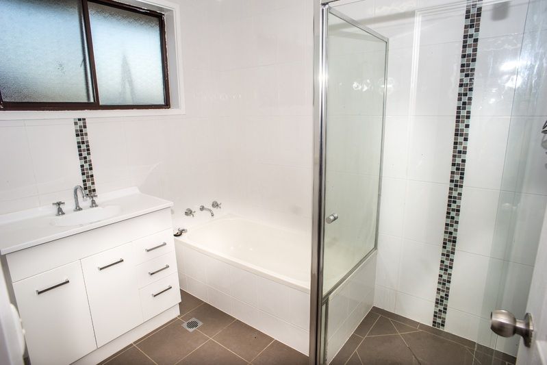 1/560 Hague Street, Lavington, NSW 2641
