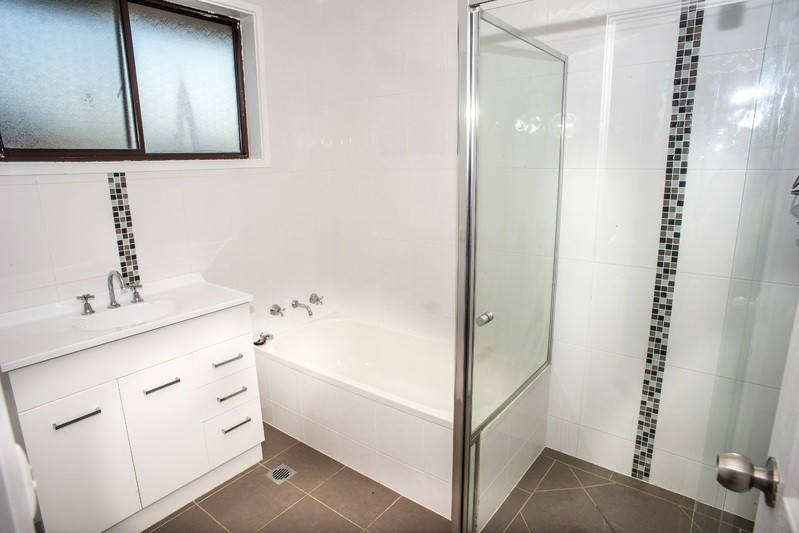 1/560 Hague Street, Lavington, NSW 2641