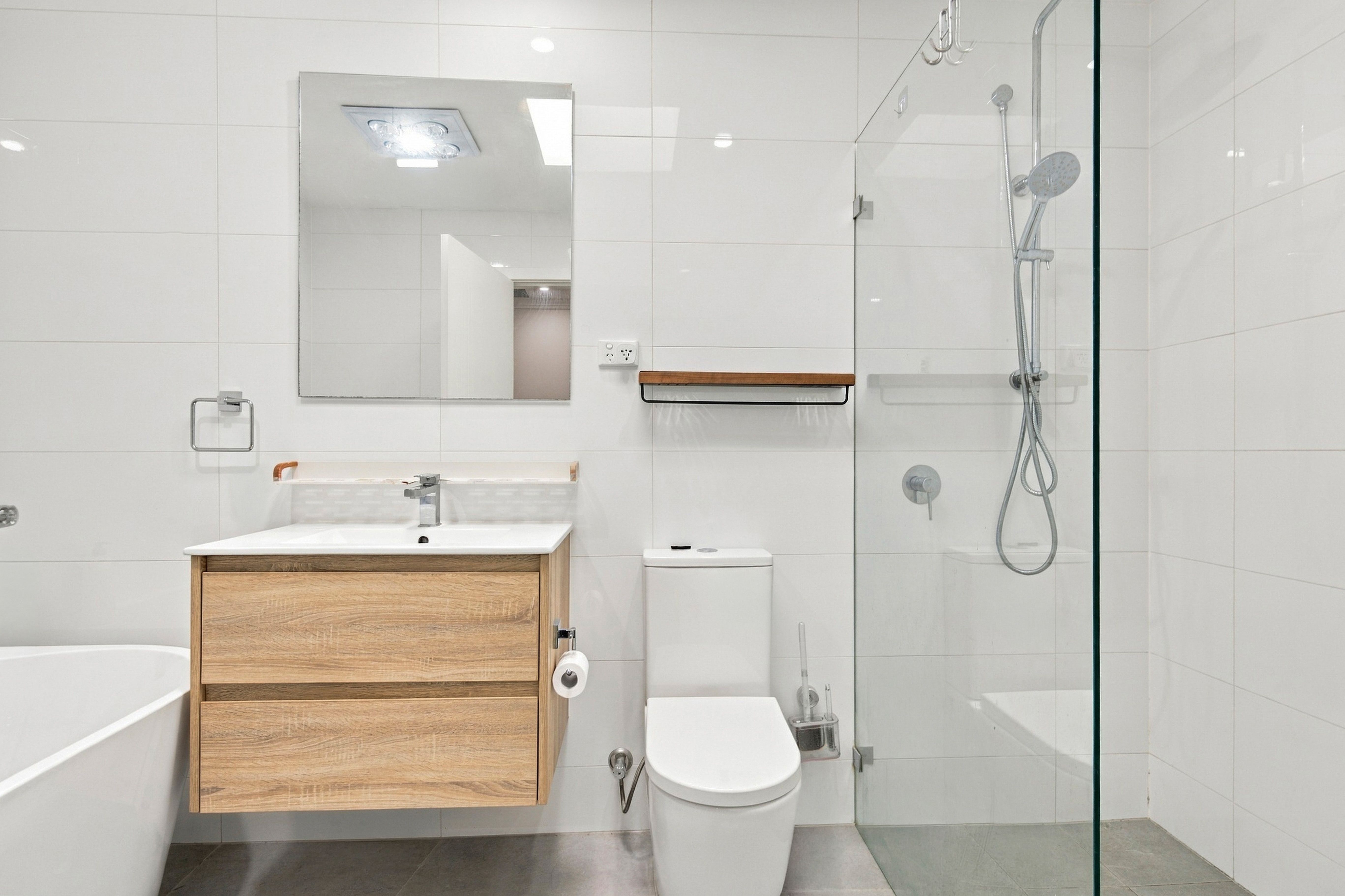 22 Treffone Avenue — photo 9 of 18
