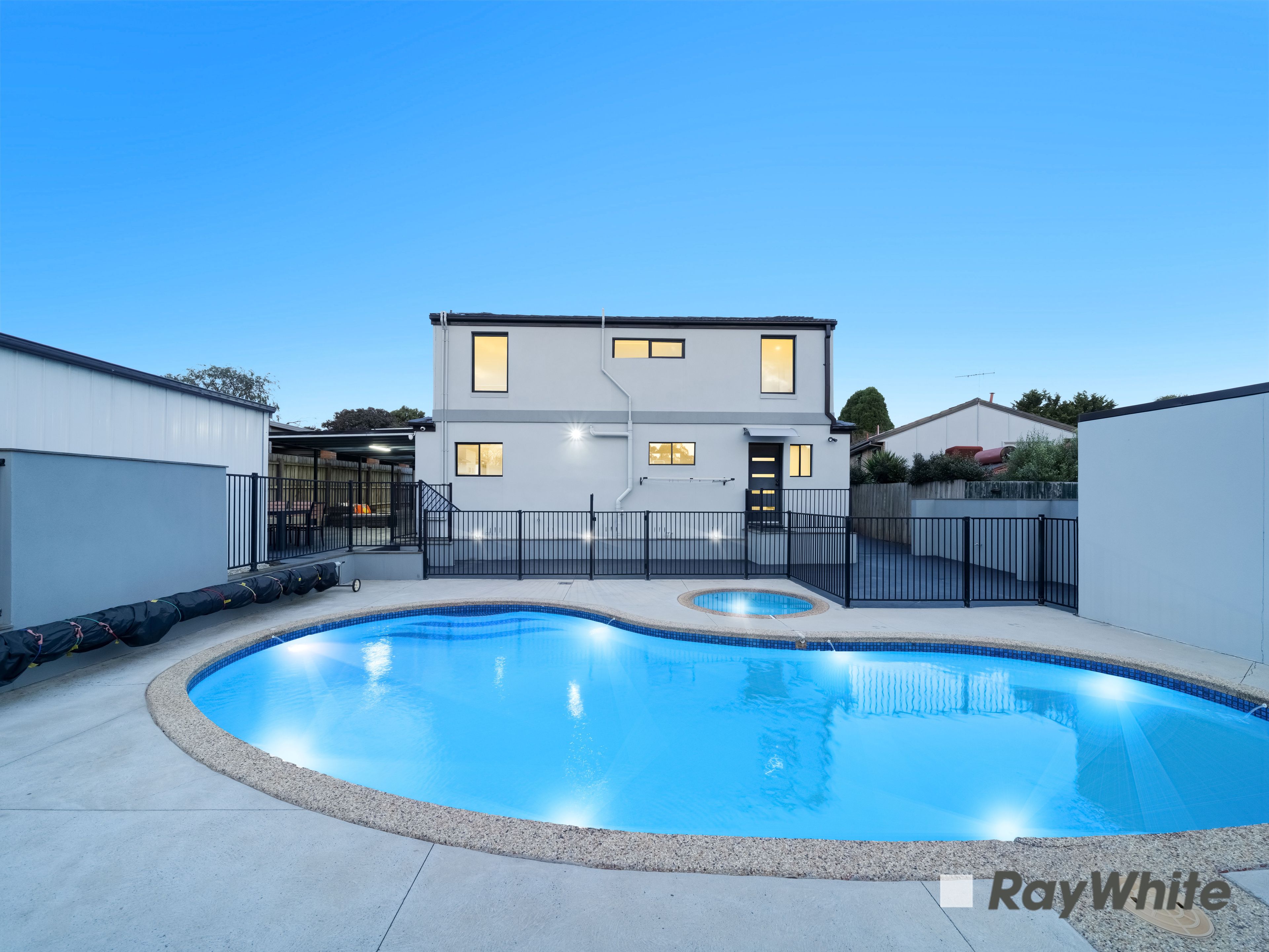 35 The Grange — photo 21 of 27