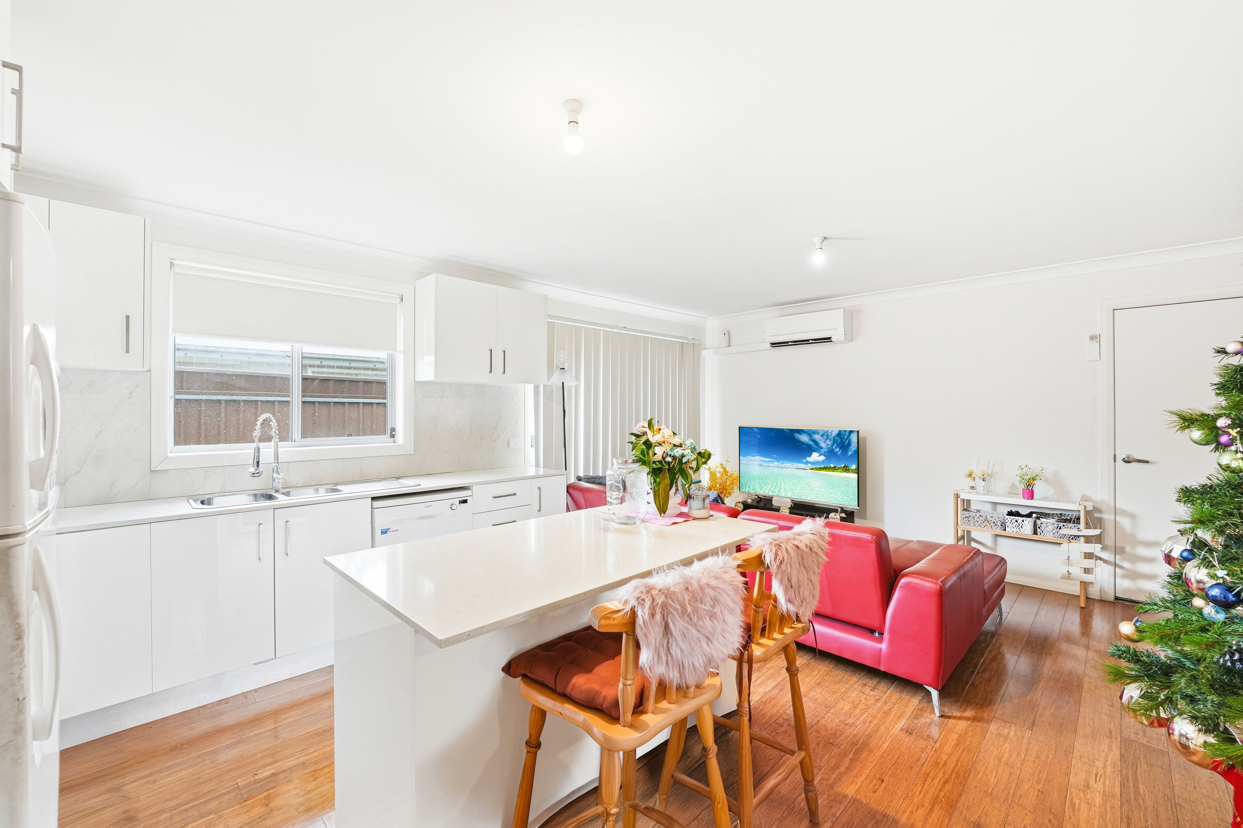 140-140a Mount Druitt Road — photo 5 of 16