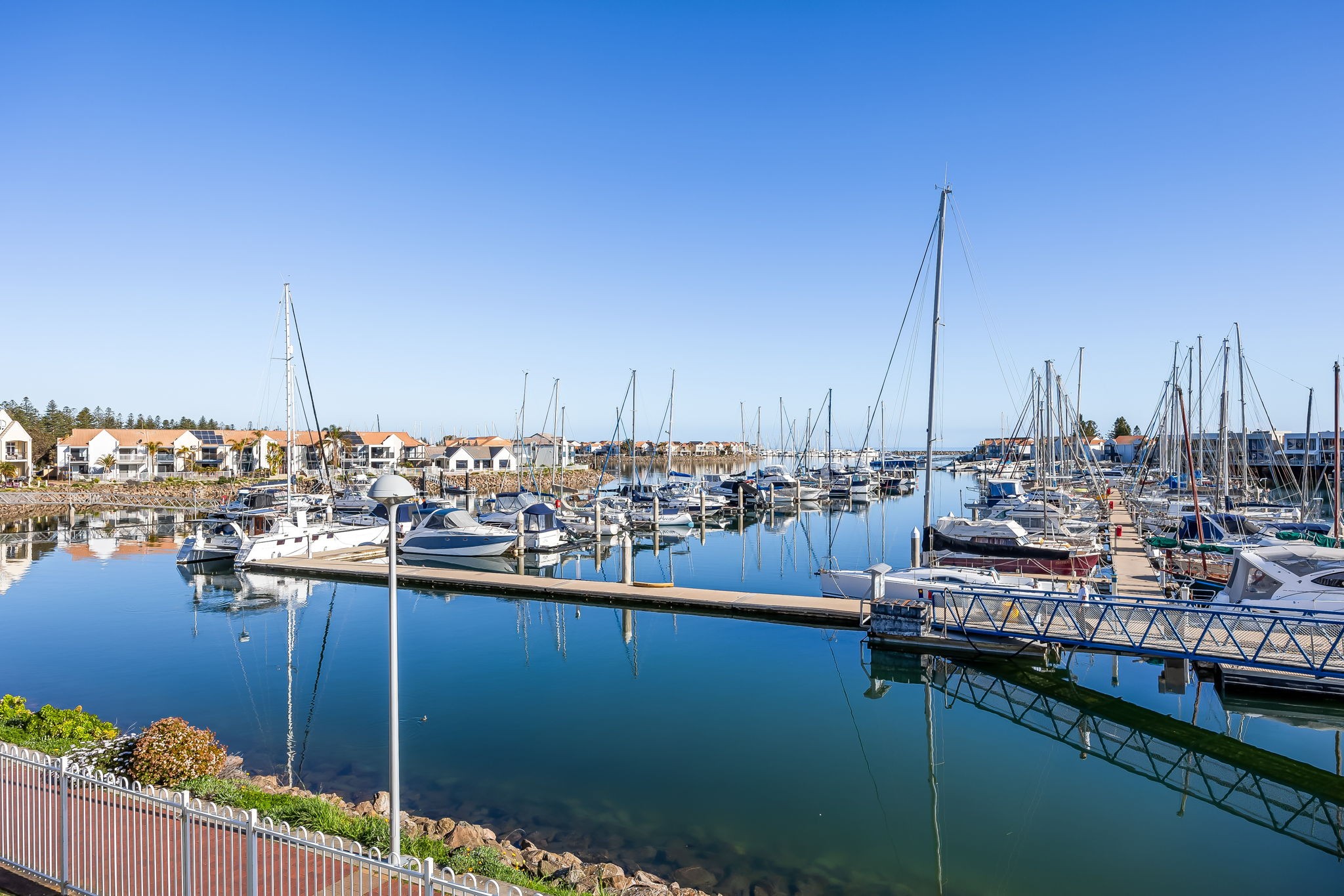 16/10 Nerida Drive, North Haven, SA 5018