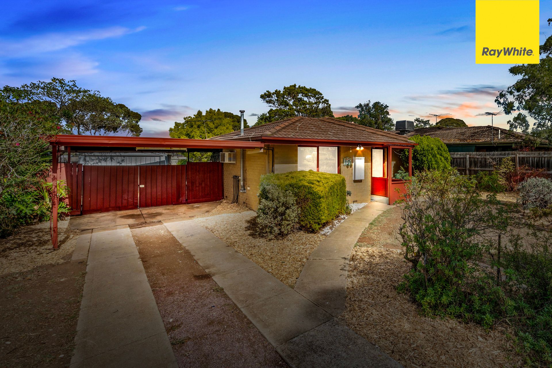 10 Empress Way, Melton West, VIC 3337