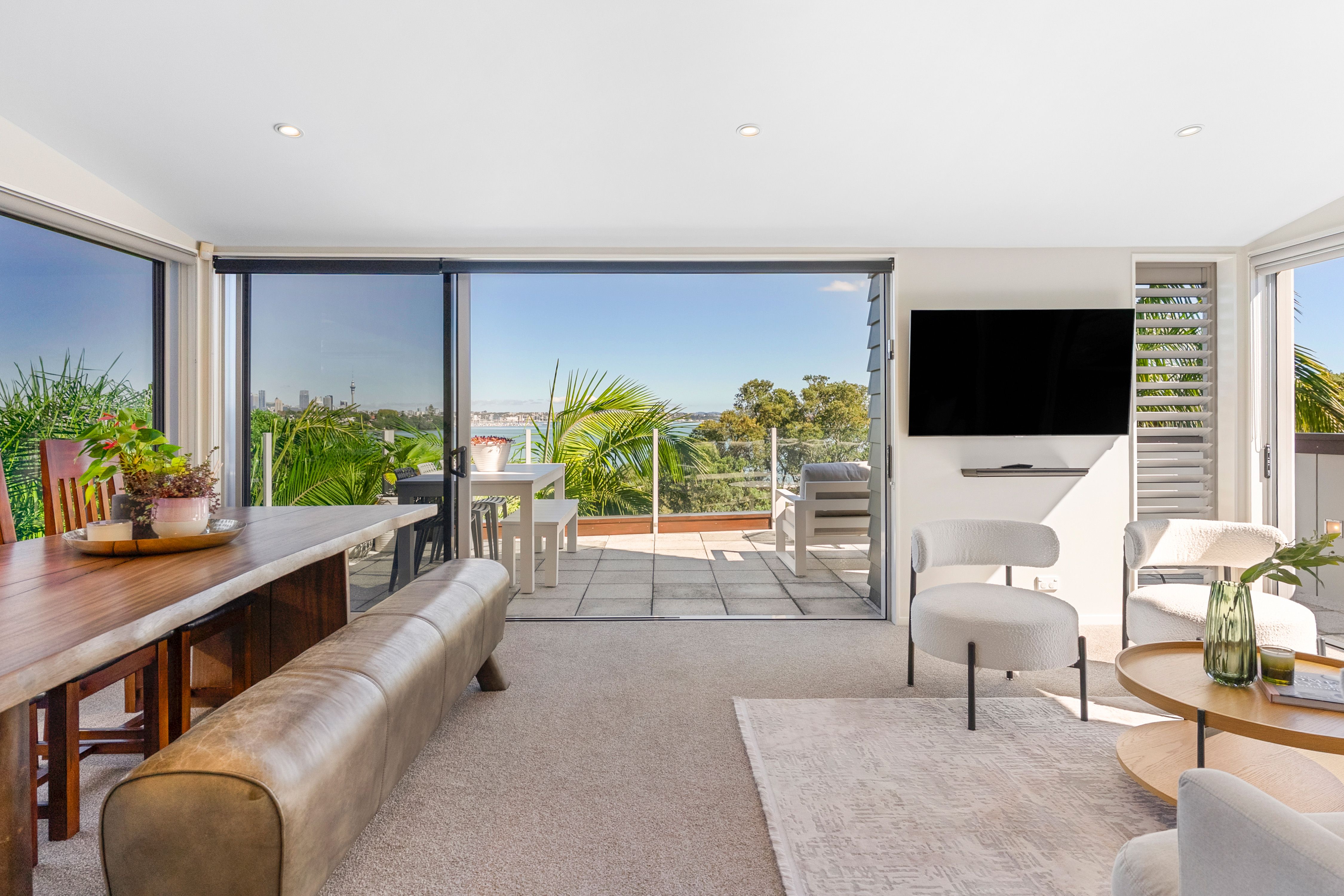 16A Pine Ridge Terrace, Hauraki, North Shore City 0622 - Sold House ...
