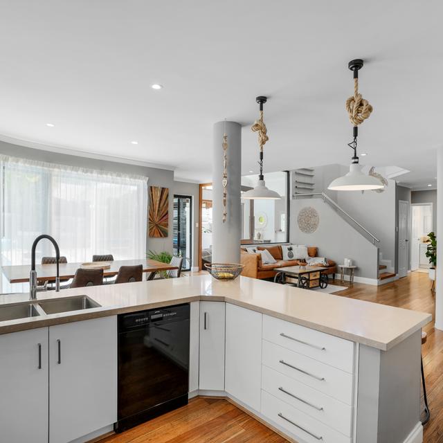 2 Harbord Court Kallaroo WA 6025 Sold House Ray White North Quays 2 Harbord Court Kallaroo WA 6025 Sold House Ray White North Quays