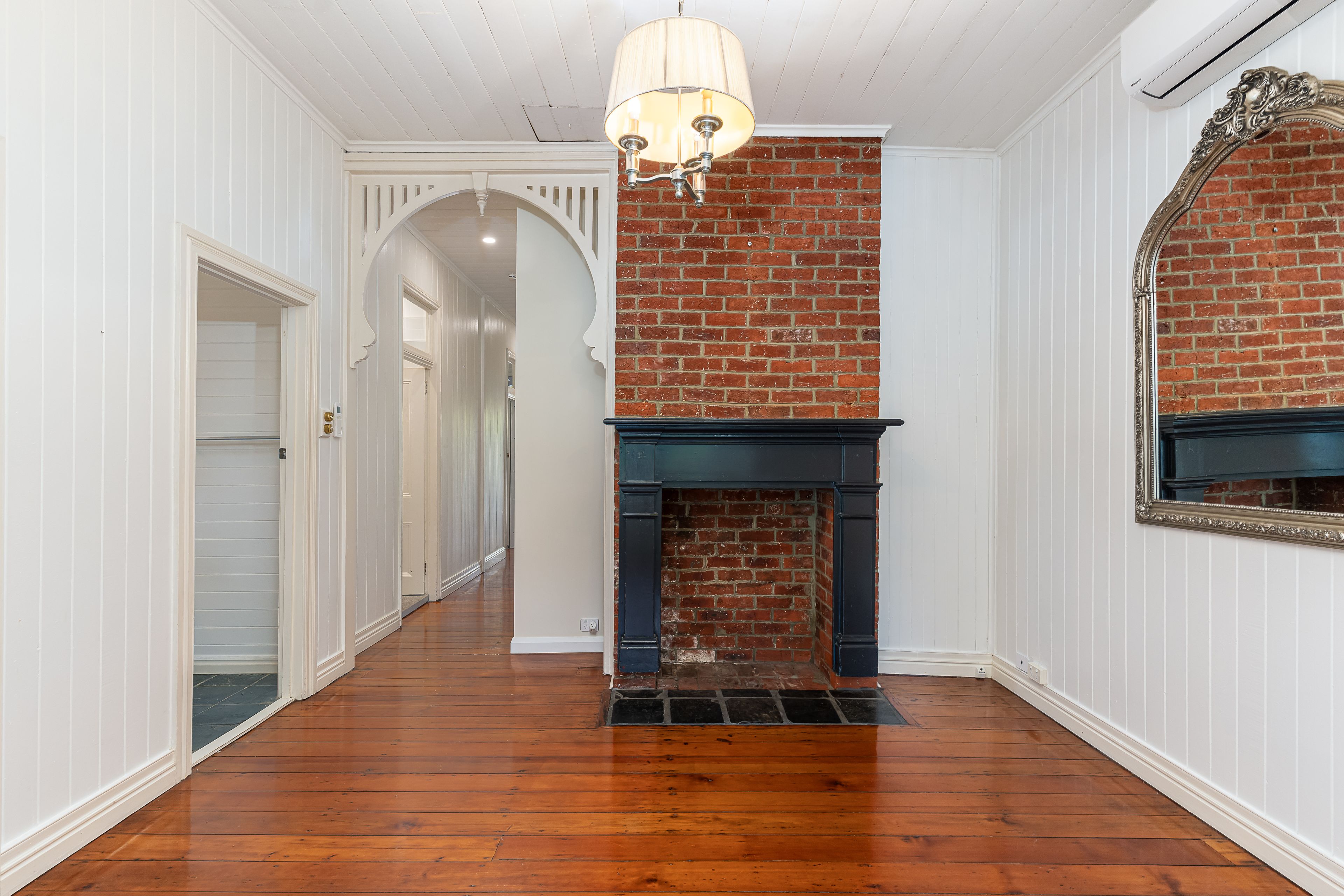 55 Bank Terrace — photo 3 of 13