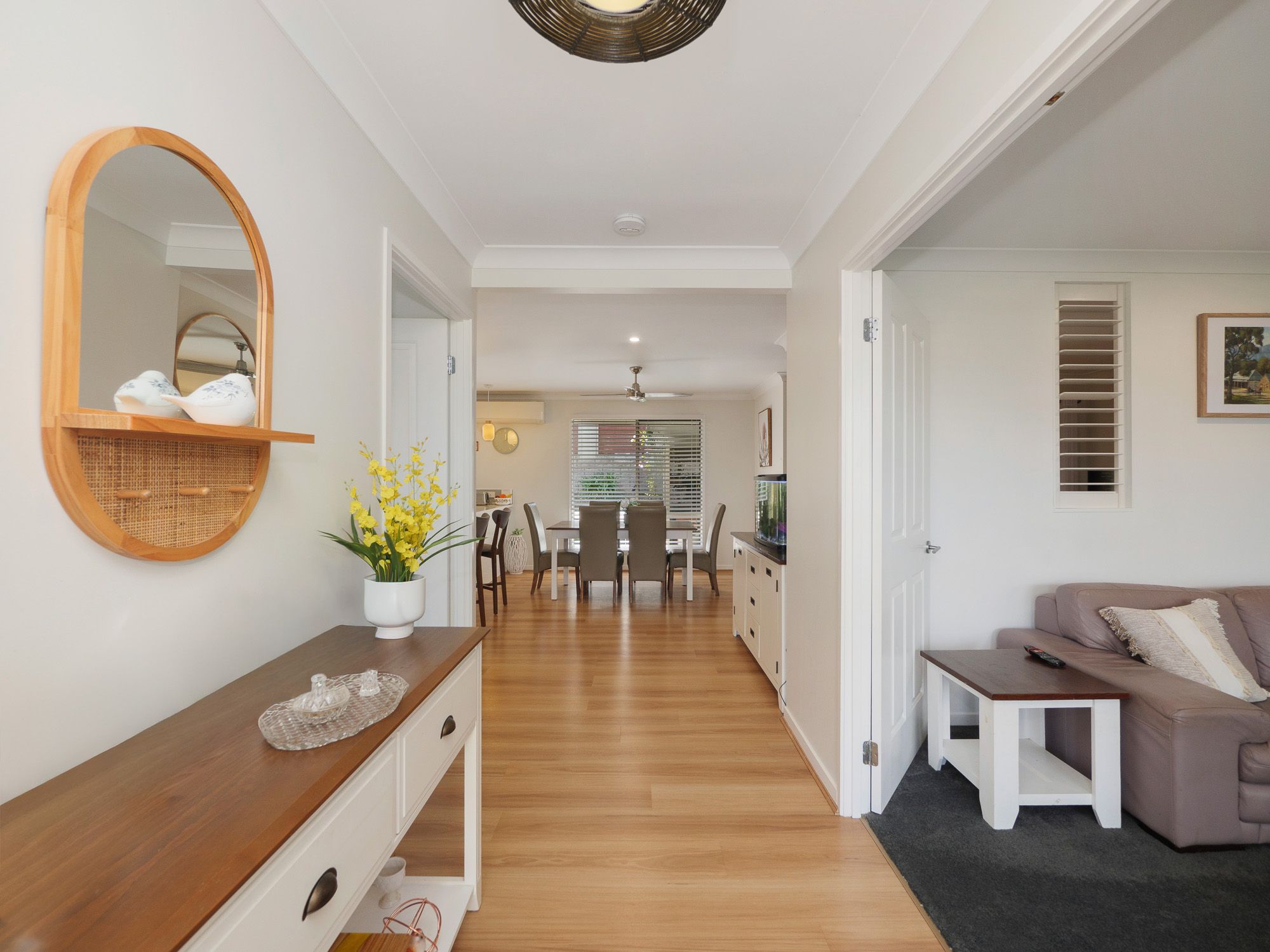 40 Waratah Way — photo 4 of 20