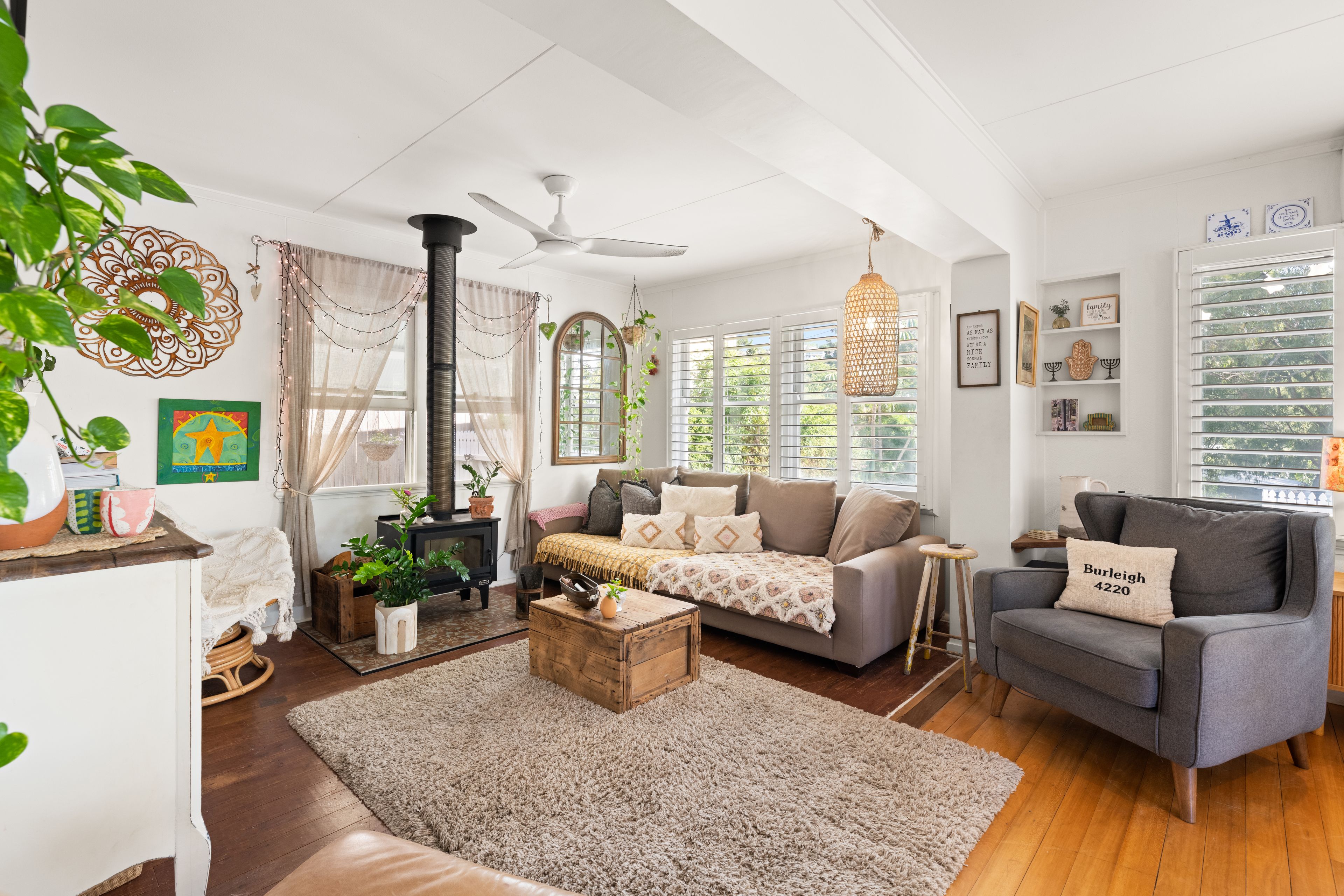 175 Ocean Parade, Burleigh Heads, QLD 4220