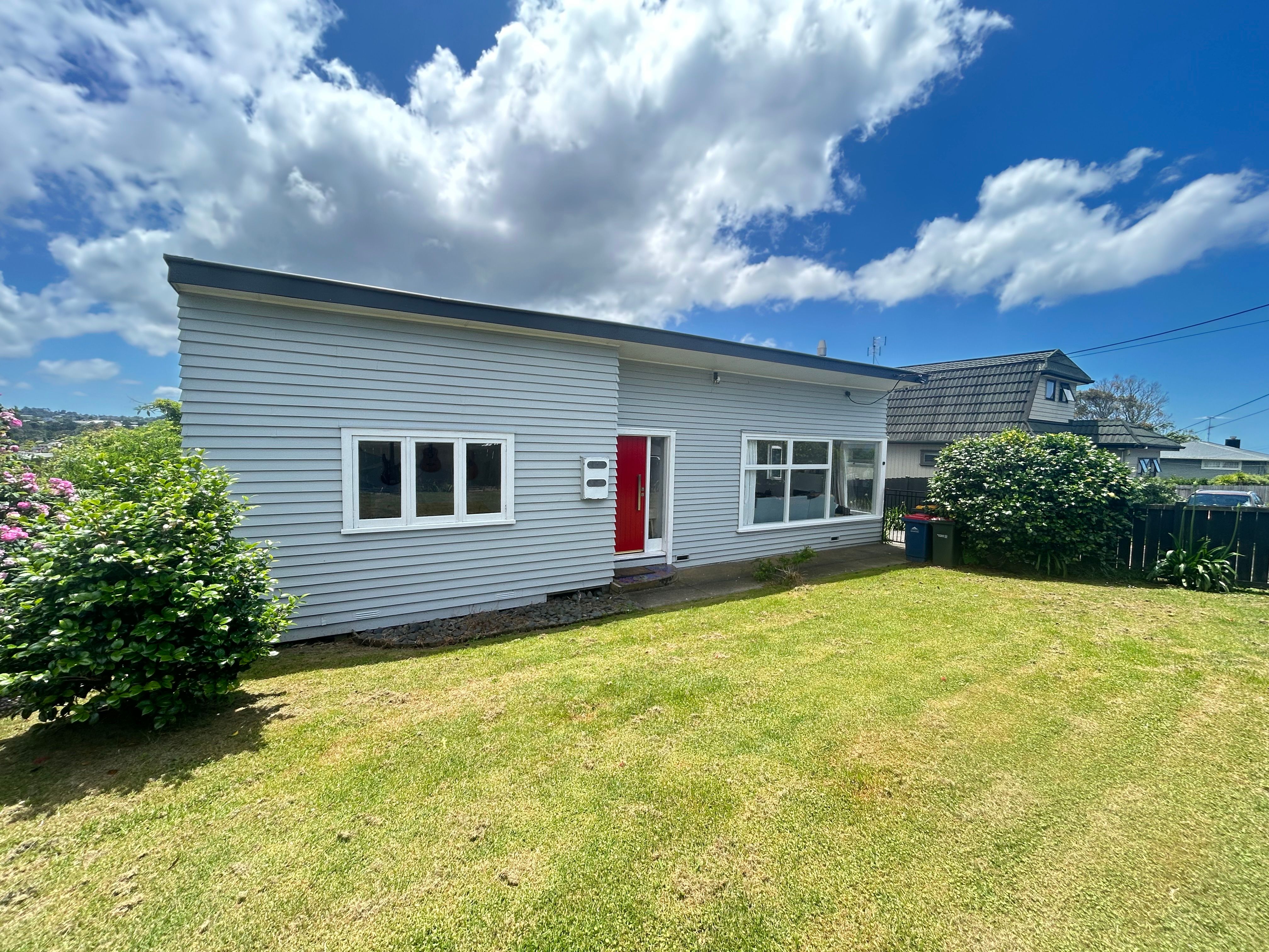 35A Arran Road, Browns Bay, North Shore City