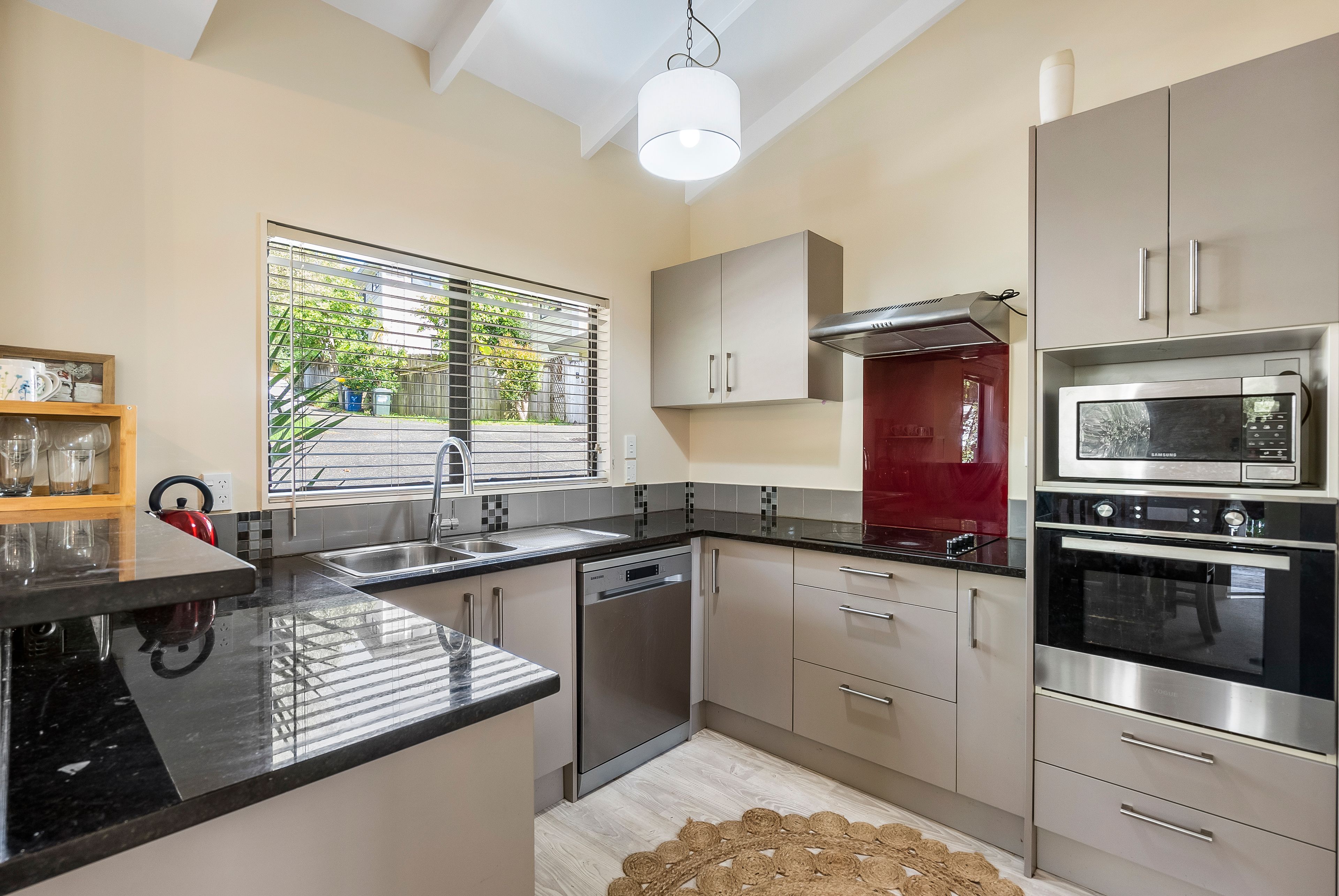 3/36a Salisbury Road, Birkdale, North Shore City