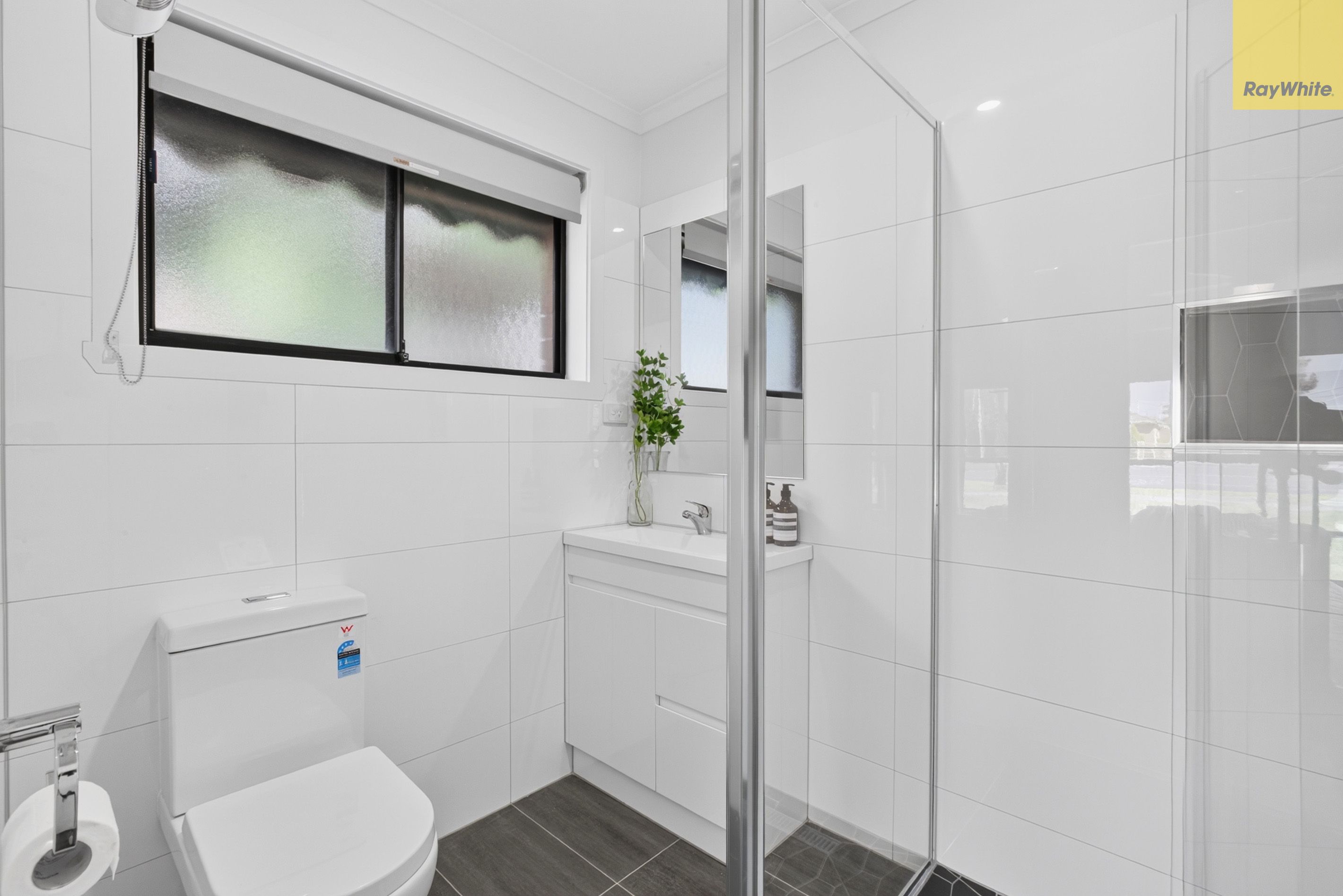 46 Grey Street — photo 9 of 20