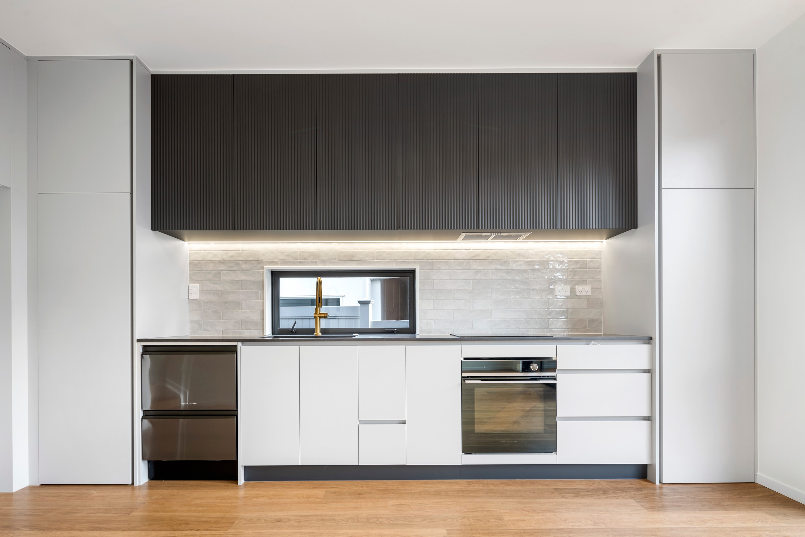 21F Knights Road, Rothesay Bay, North Shore City