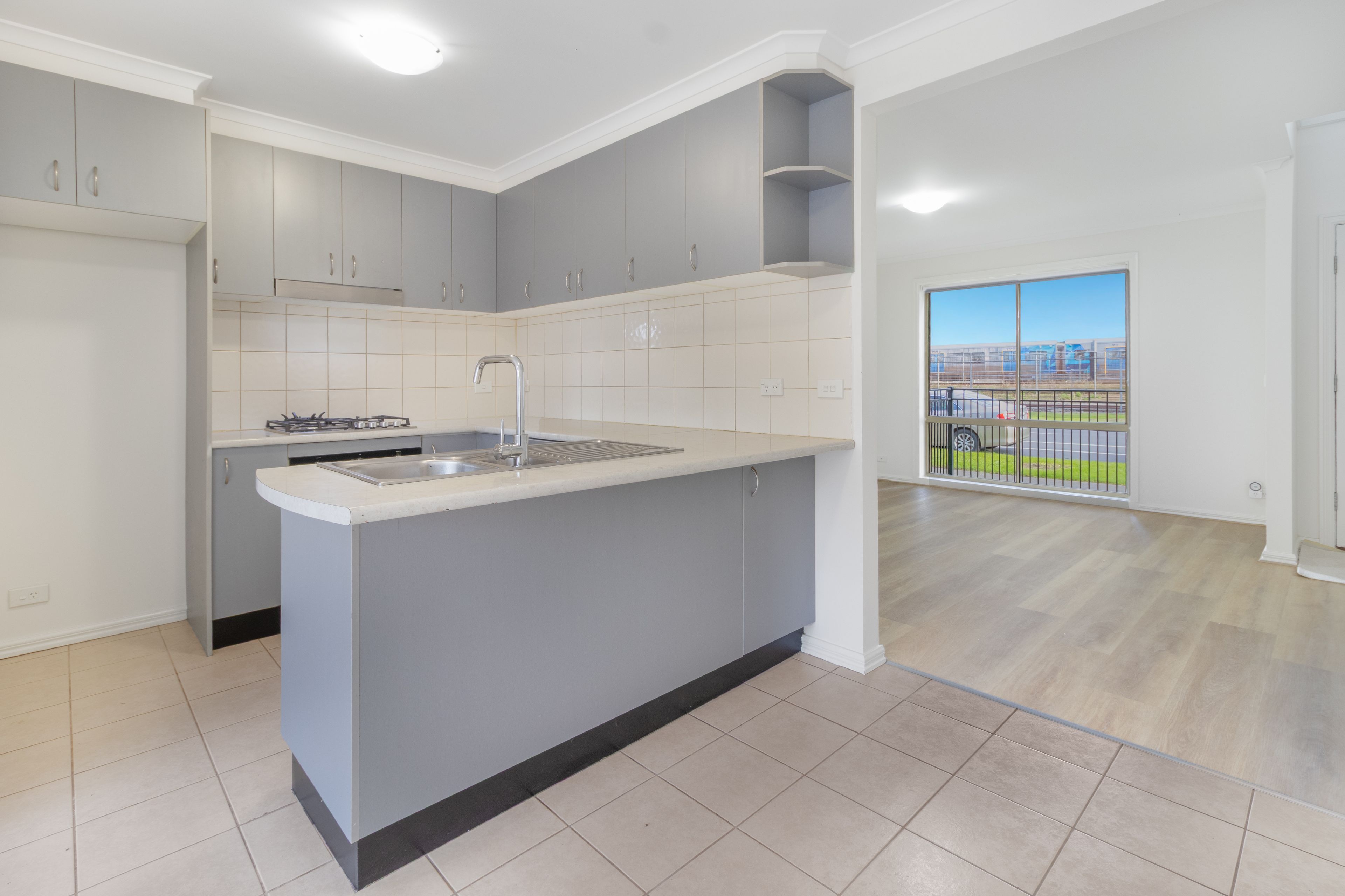 4/50 Railway Parade, Dandenong, VIC 3175