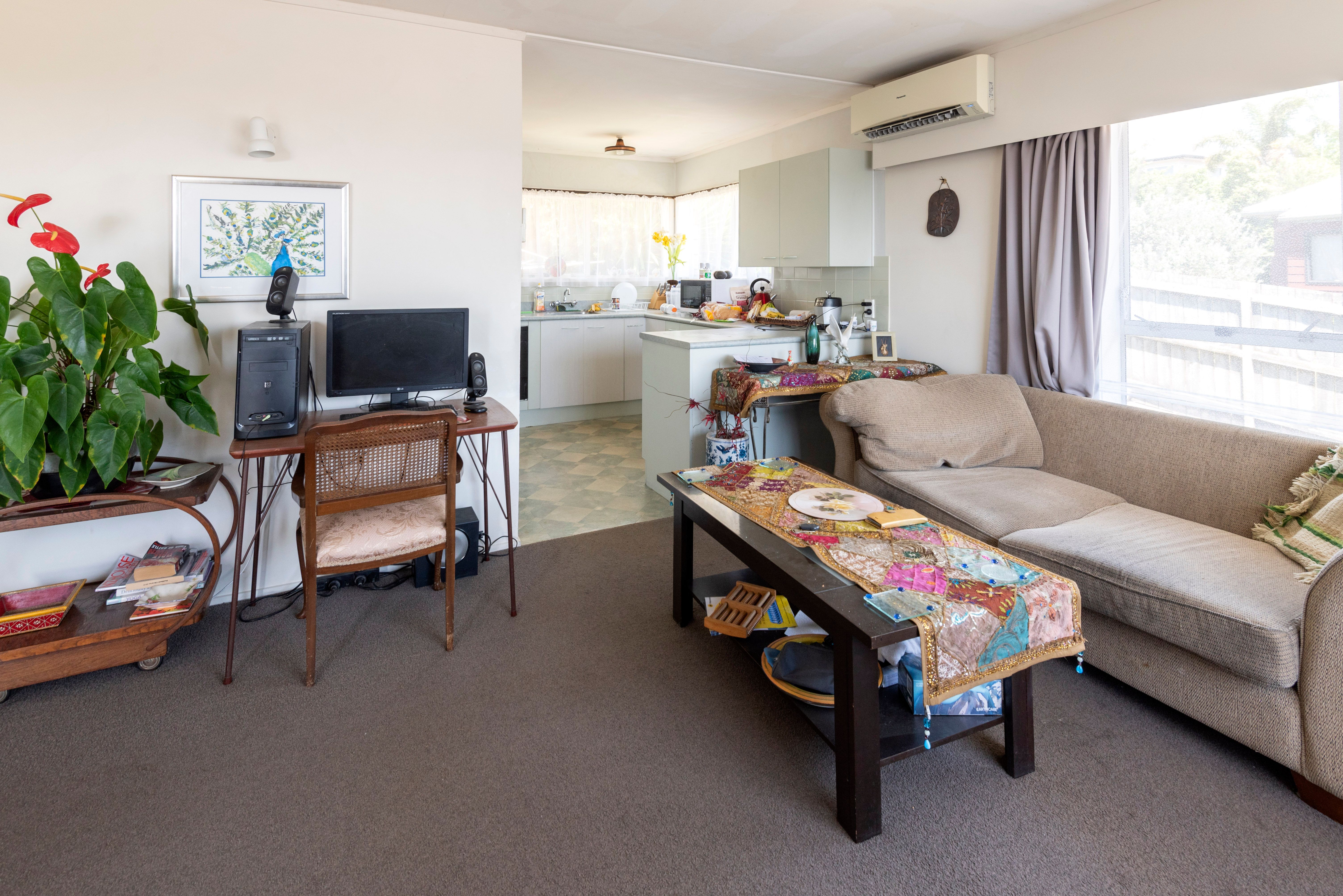 1/6 Clunie Place, Highland Park, Manukau City